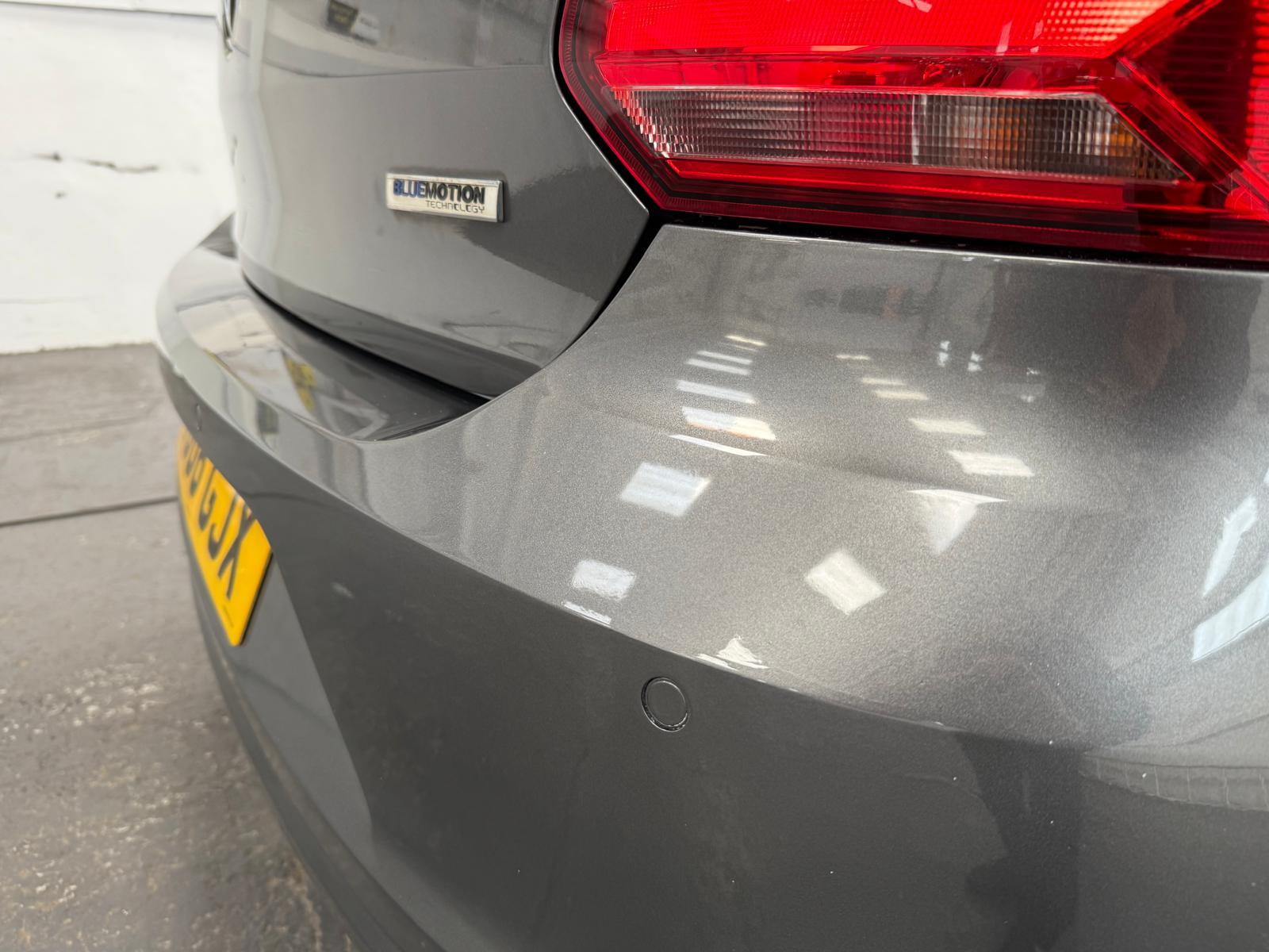 Volkswagen Polo 1.0 BlueMotion Tech Match Hatchback 5dr Petrol Manual Euro 6 (s/s) (75 ps)