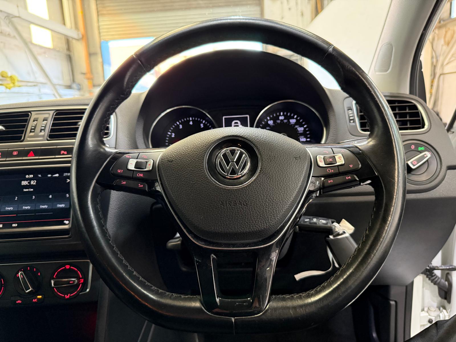 Volkswagen Polo 1.0 BlueMotion Tech Match Hatchback 5dr Petrol Manual Euro 6 (s/s) (60 ps)