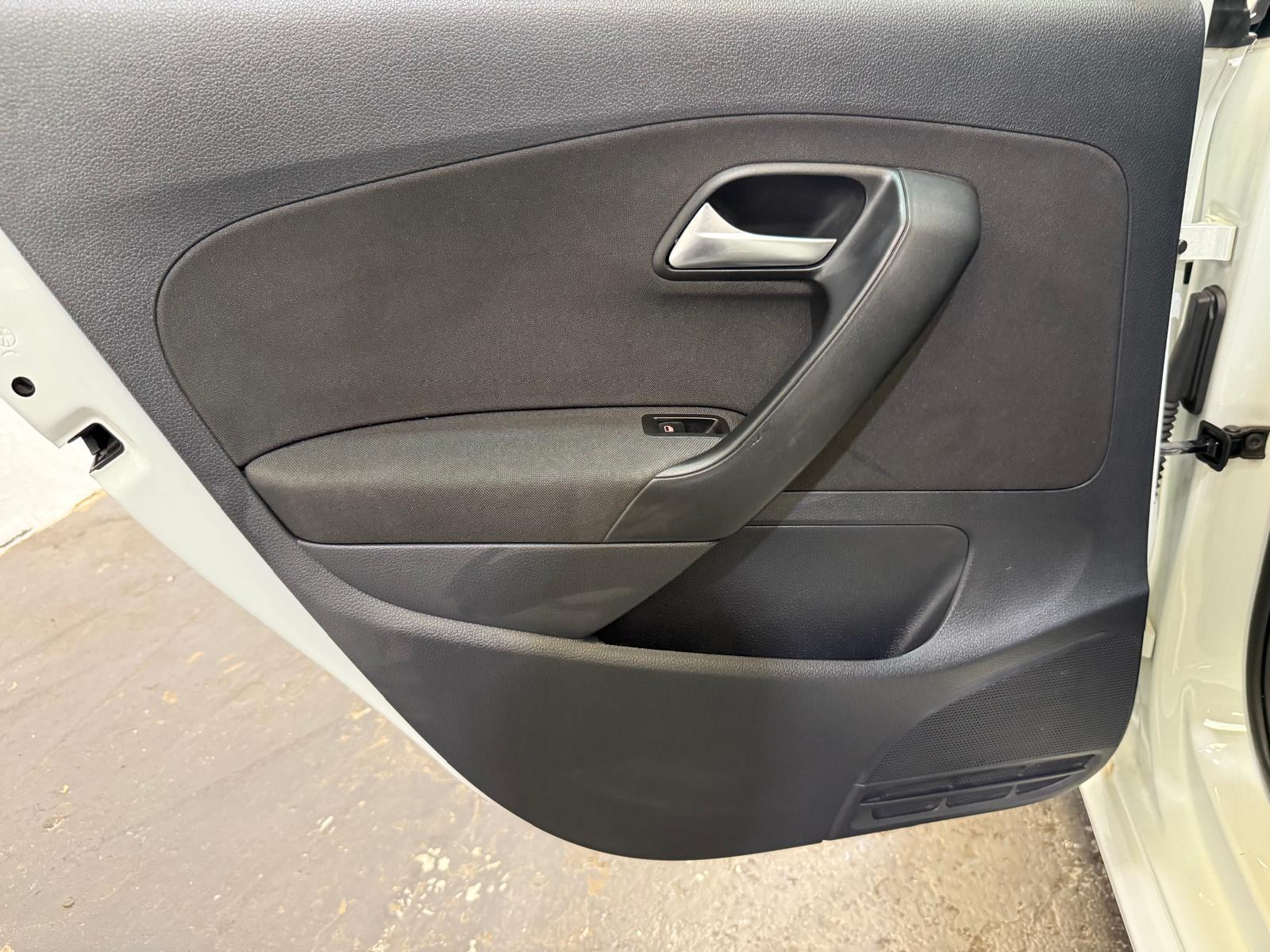 Volkswagen Polo 1.0 BlueMotion Tech Match Hatchback 5dr Petrol Manual Euro 6 (s/s) (60 ps)