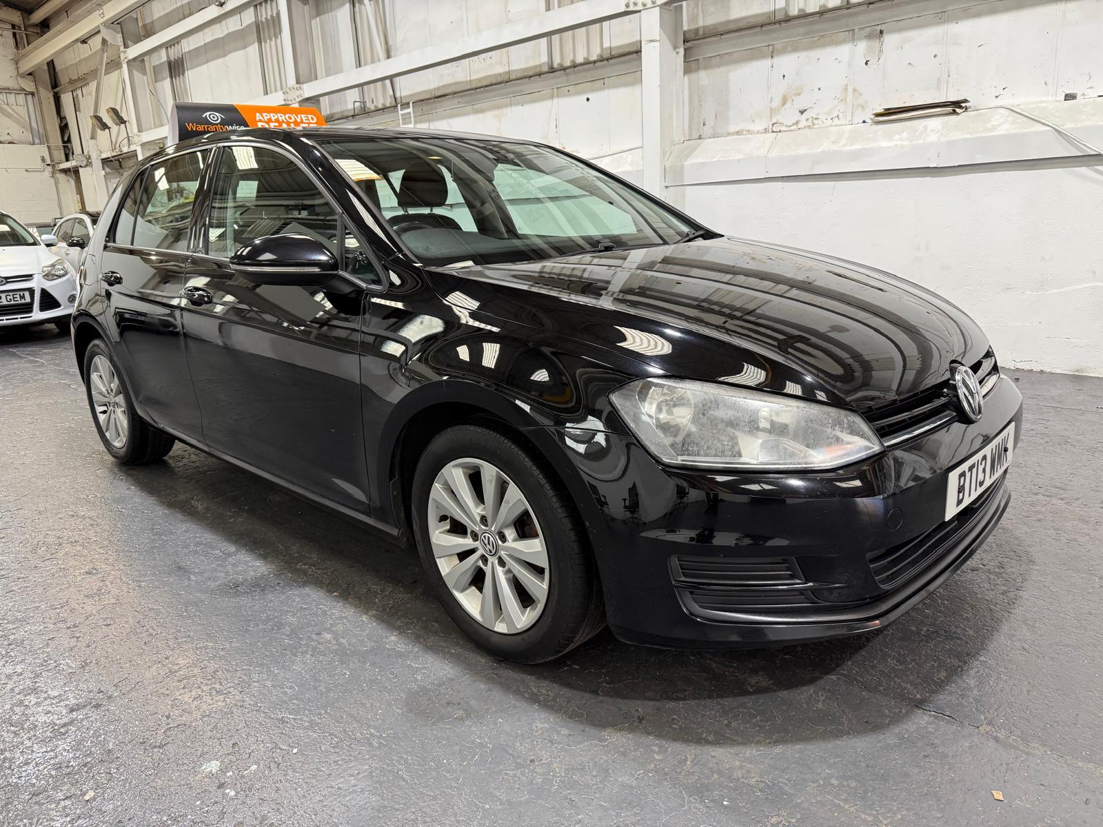 Volkswagen Golf 1.6 TDI BlueMotion Tech SE Hatchback 5dr Diesel Manual Euro 5 (s/s) (105 ps)
