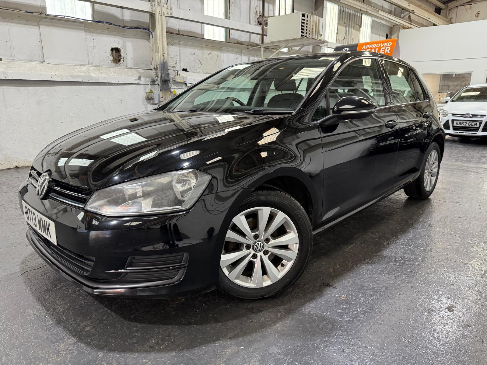 Volkswagen Golf 1.6 TDI BlueMotion Tech SE Hatchback 5dr Diesel Manual Euro 5 (s/s) (105 ps)