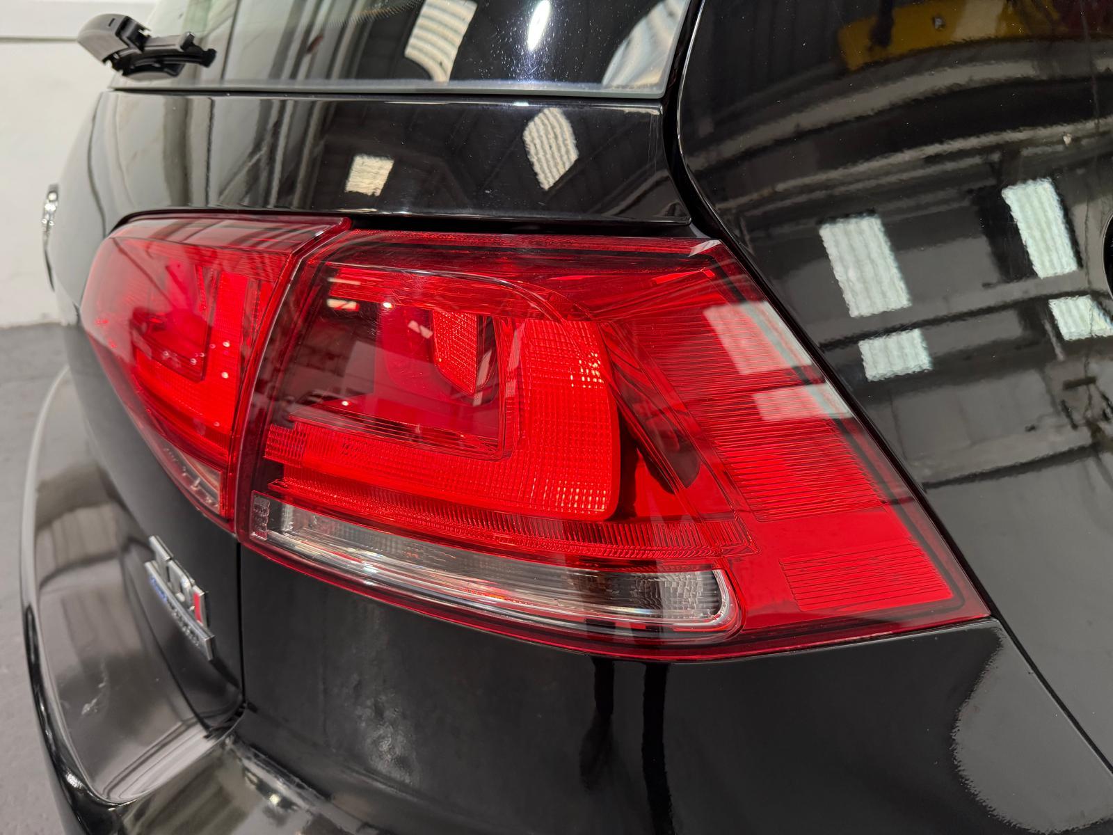 Volkswagen Golf 1.6 TDI BlueMotion Tech SE Hatchback 5dr Diesel Manual Euro 5 (s/s) (105 ps)