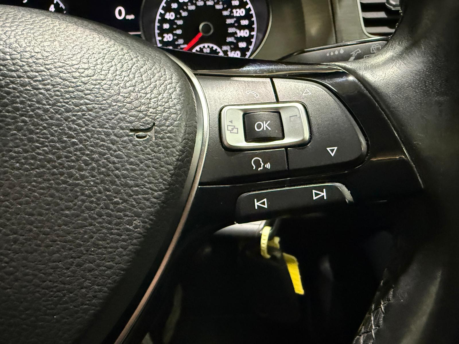 Volkswagen Golf 1.6 TDI BlueMotion Tech SE Hatchback 5dr Diesel Manual Euro 5 (s/s) (105 ps)