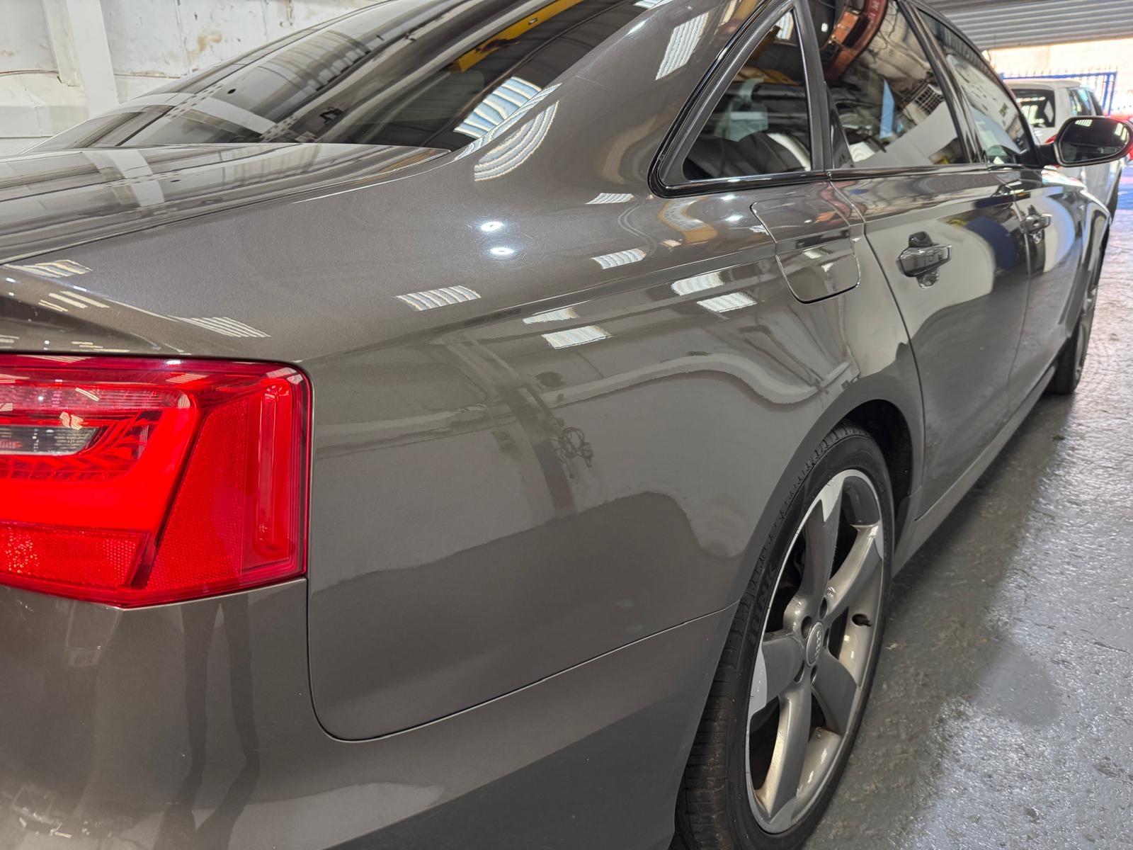 Audi A6 Saloon 3.0 BiTDI V6 Black Edition Saloon 4dr Diesel Tiptronic quattro Euro 5 (s/s) (313 ps)