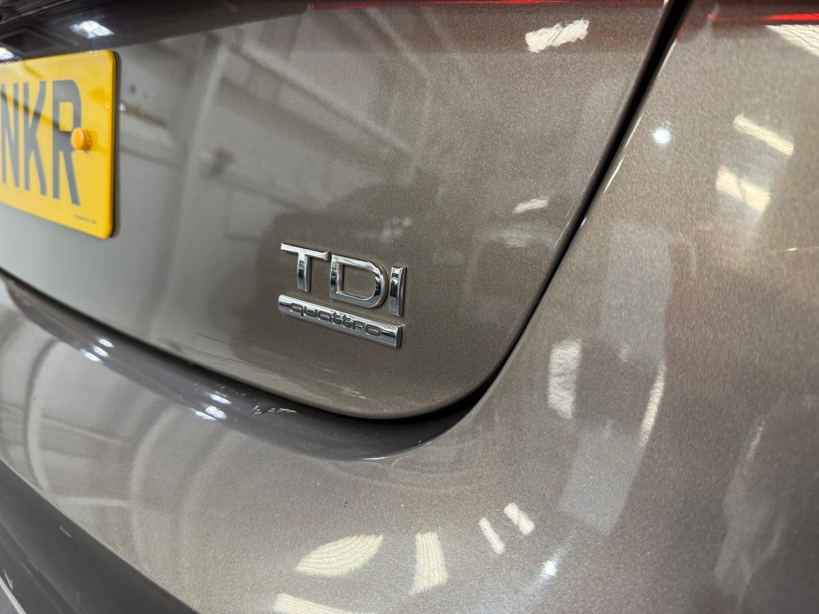 Audi A6 Saloon 3.0 BiTDI V6 Black Edition Saloon 4dr Diesel Tiptronic quattro Euro 5 (s/s) (313 ps)