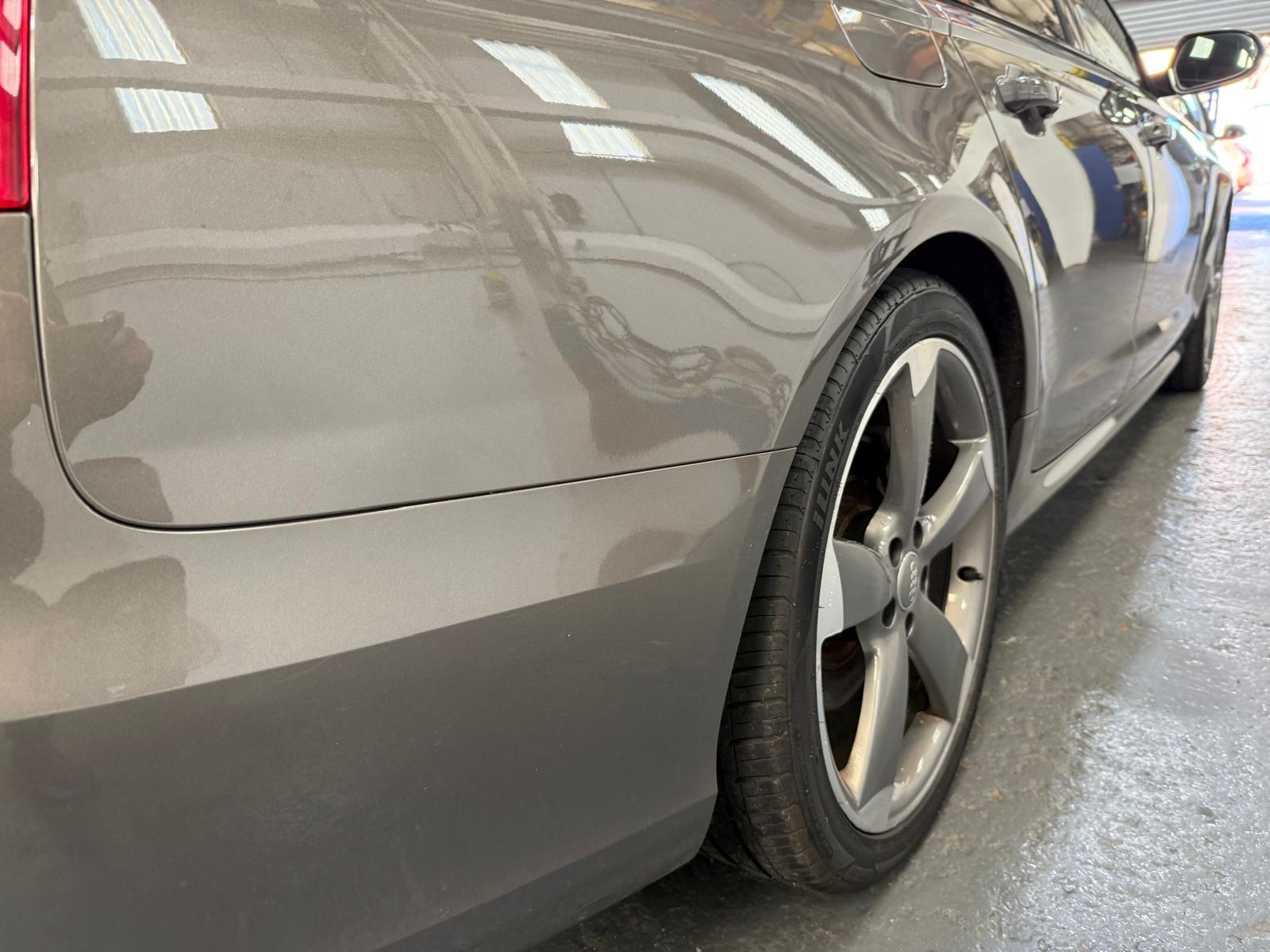 Audi A6 Saloon 3.0 BiTDI V6 Black Edition Saloon 4dr Diesel Tiptronic quattro Euro 5 (s/s) (313 ps)