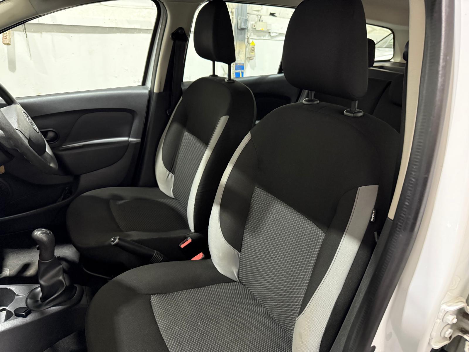 Dacia Logan MCV 1.2 Ambiance Estate 5dr Petrol Manual Euro 5 (75 ps)