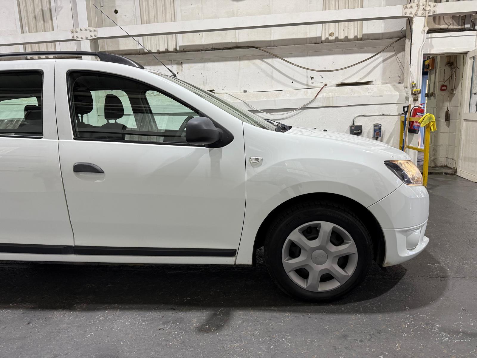 Dacia Logan MCV 1.2 Ambiance Estate 5dr Petrol Manual Euro 5 (75 ps)