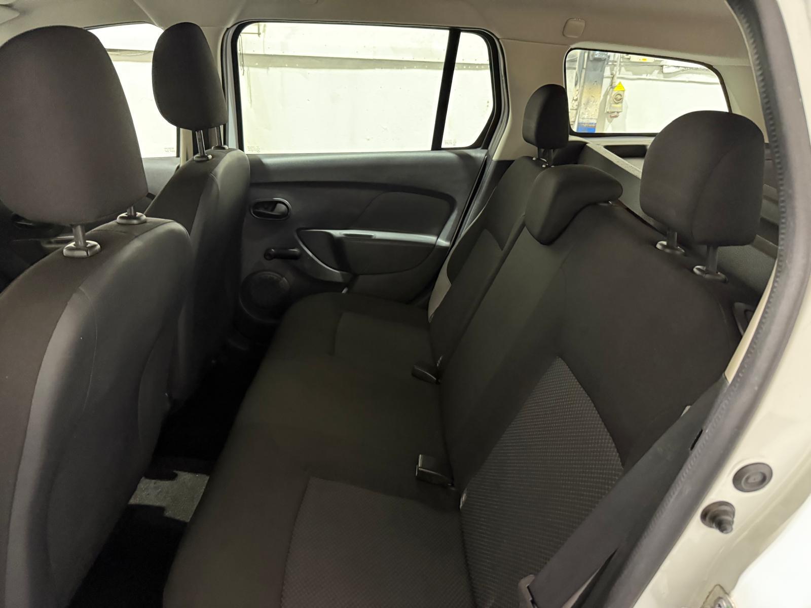 Dacia Logan MCV 1.2 Ambiance Estate 5dr Petrol Manual Euro 5 (75 ps)