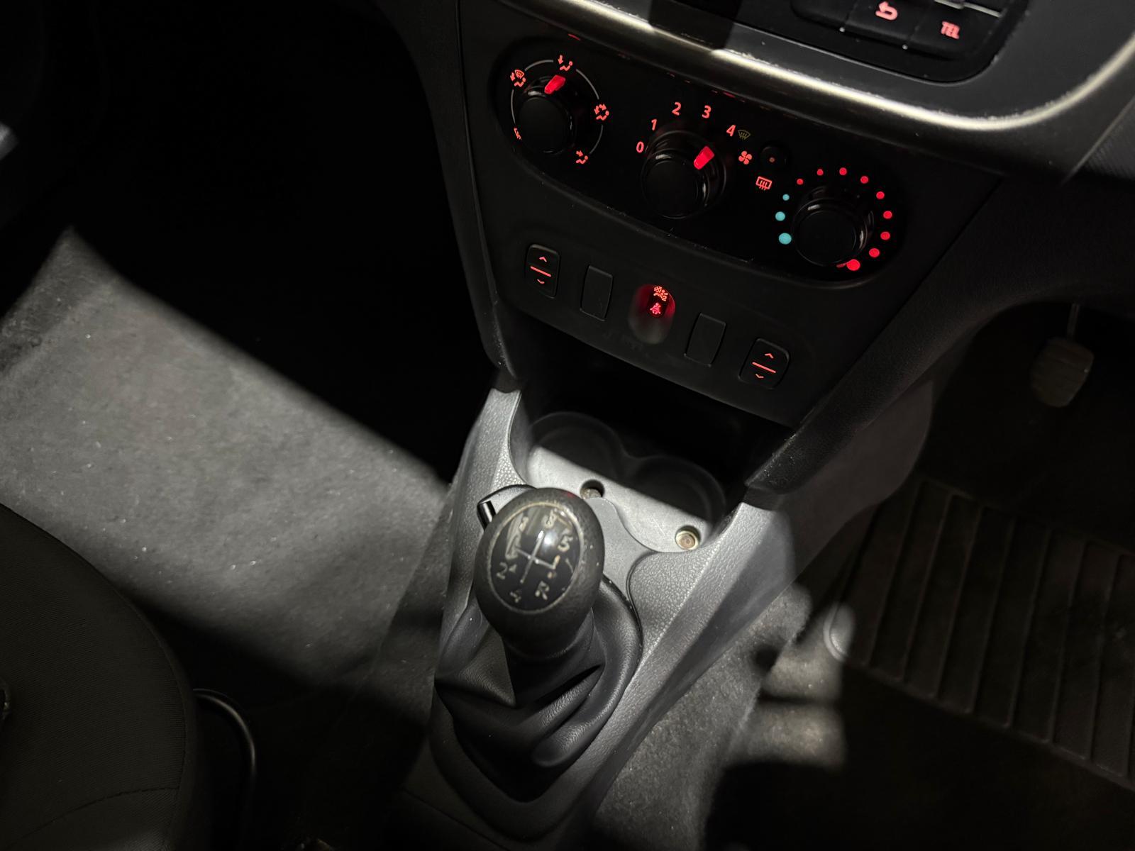 Dacia Logan MCV 1.2 Ambiance Estate 5dr Petrol Manual Euro 5 (75 ps)