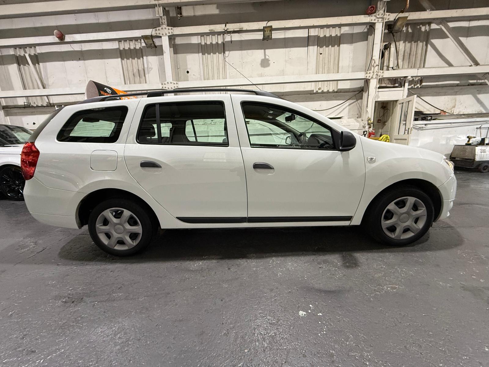 Dacia Logan MCV 1.2 Ambiance Estate 5dr Petrol Manual Euro 5 (75 ps)