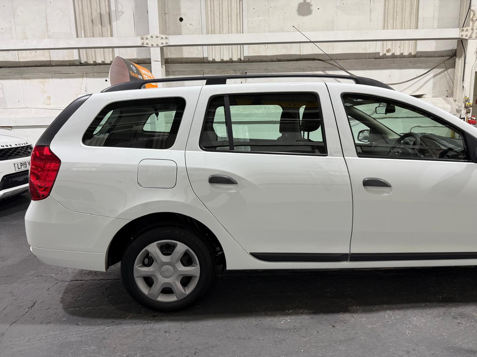 Dacia Logan MCV 1.2 Ambiance Estate 5dr Petrol Manual Euro 5 (75 ps)