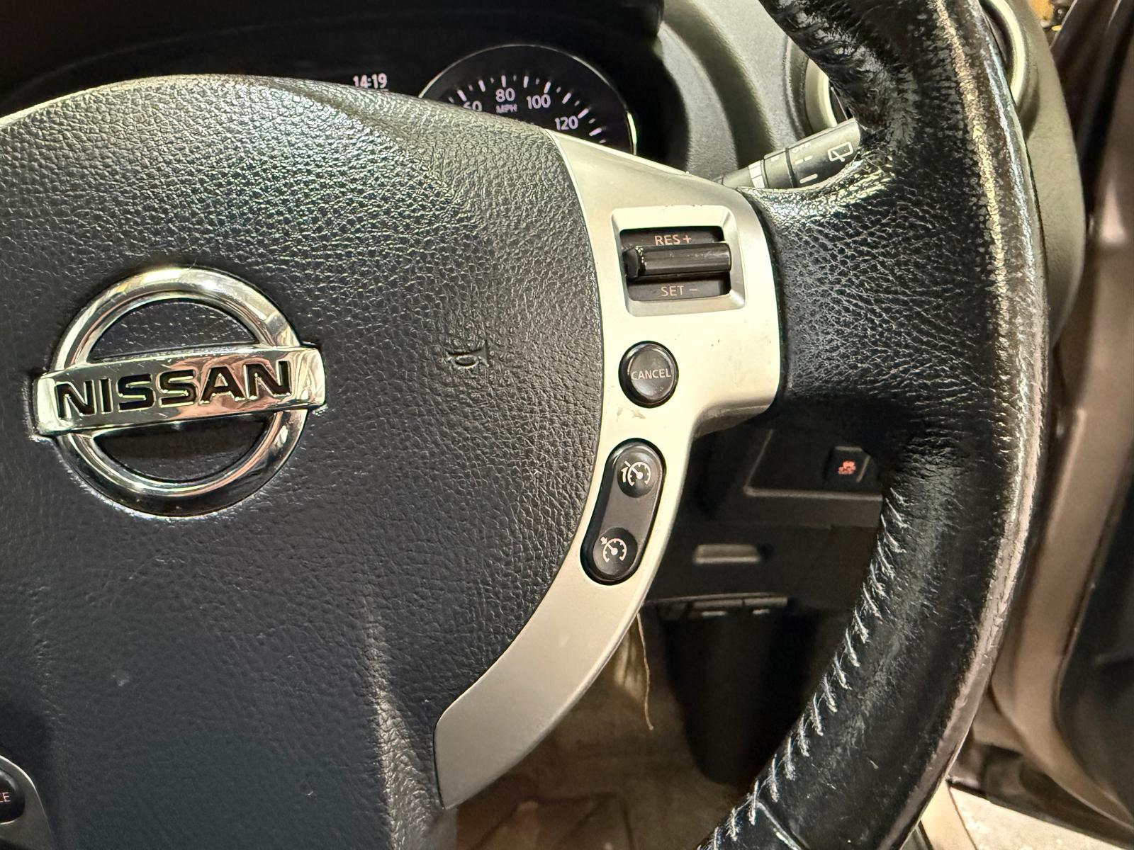 Nissan Qashqai 1.5 dCi Acenta SUV 5dr Diesel Manual 2WD Euro 5 (110 ps)