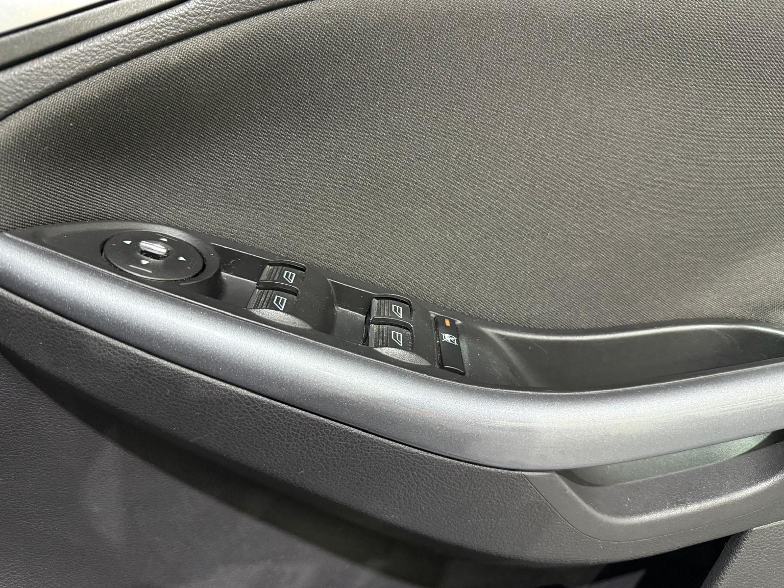 Ford Focus 1.6 TDCi Titanium Hatchback 5dr Diesel Manual Euro 5 (s/s) (115 ps)