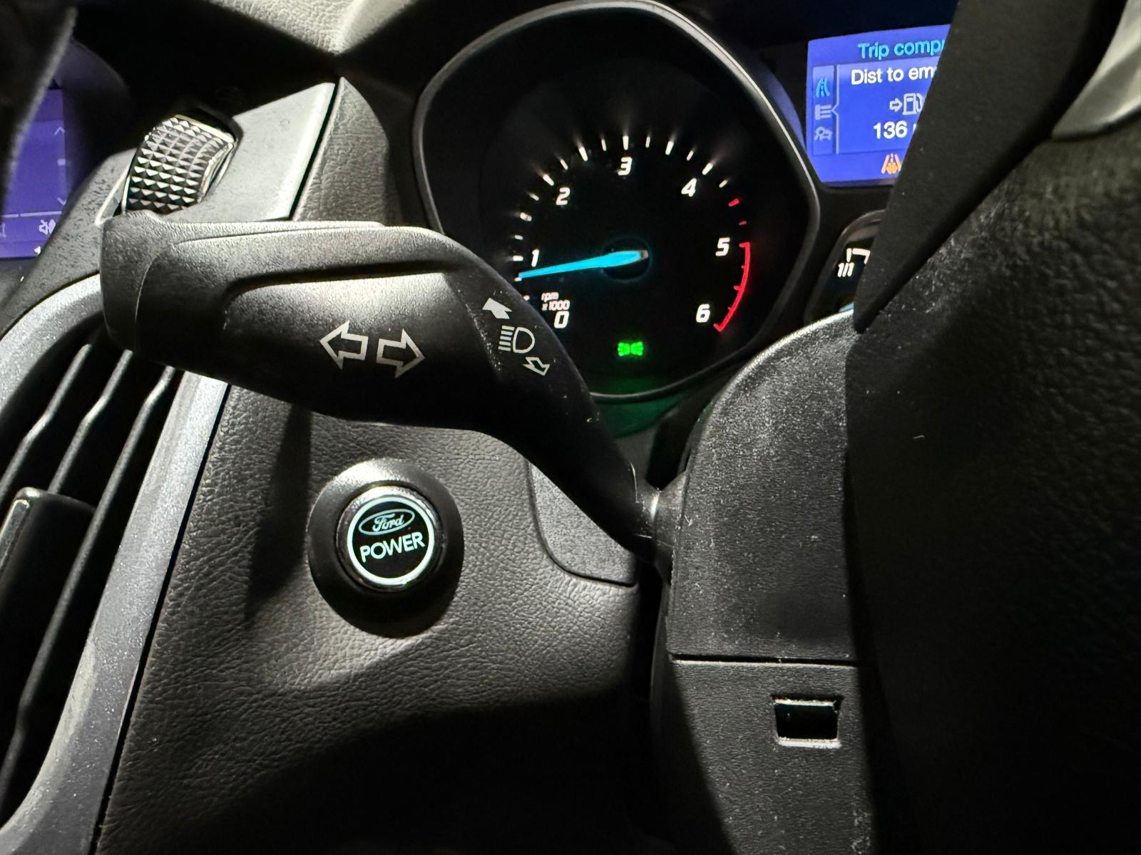 Ford Focus 1.6 TDCi Titanium Hatchback 5dr Diesel Manual Euro 5 (s/s) (115 ps)