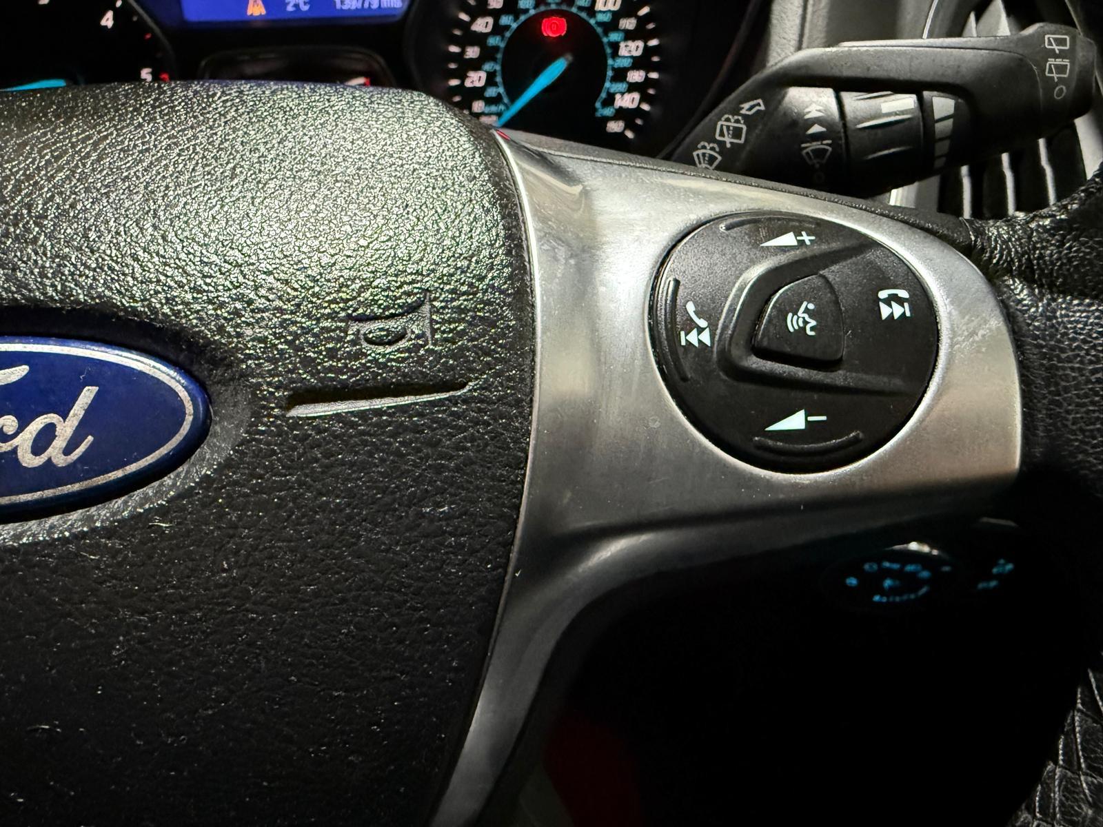 Ford Focus 1.6 TDCi Titanium Hatchback 5dr Diesel Manual Euro 5 (s/s) (115 ps)