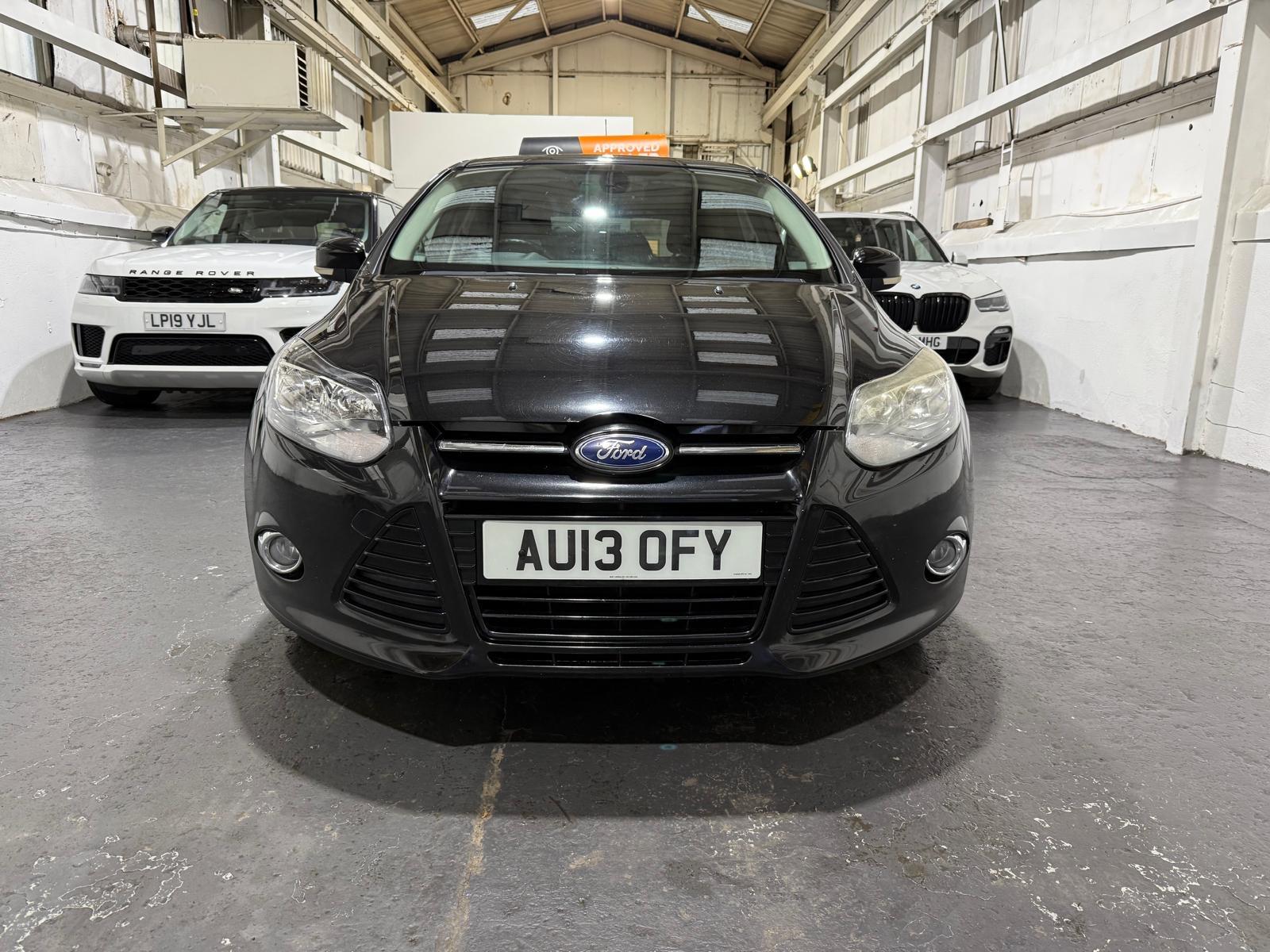 Ford Focus 1.6 TDCi Titanium Hatchback 5dr Diesel Manual Euro 5 (s/s) (115 ps)