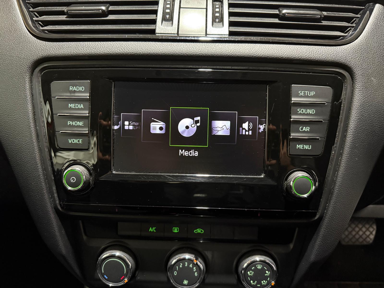 Skoda Octavia 1.6 TDI S Estate 5dr Diesel DSG Euro 6 (s/s) (110 ps)