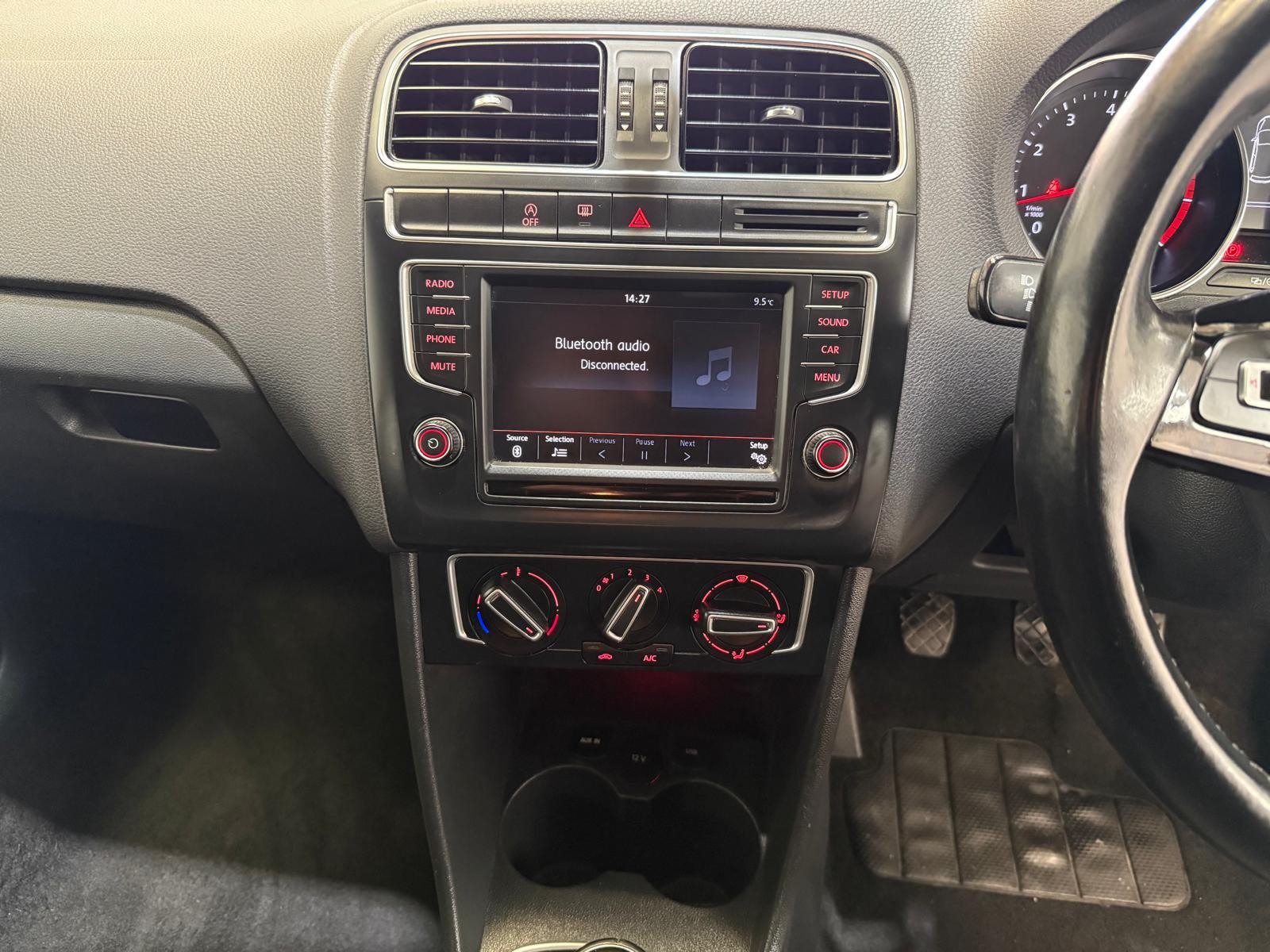 Volkswagen Polo 1.0 BlueMotion Tech SE Hatchback 5dr Petrol Manual Euro 6 (s/s) (60 ps)