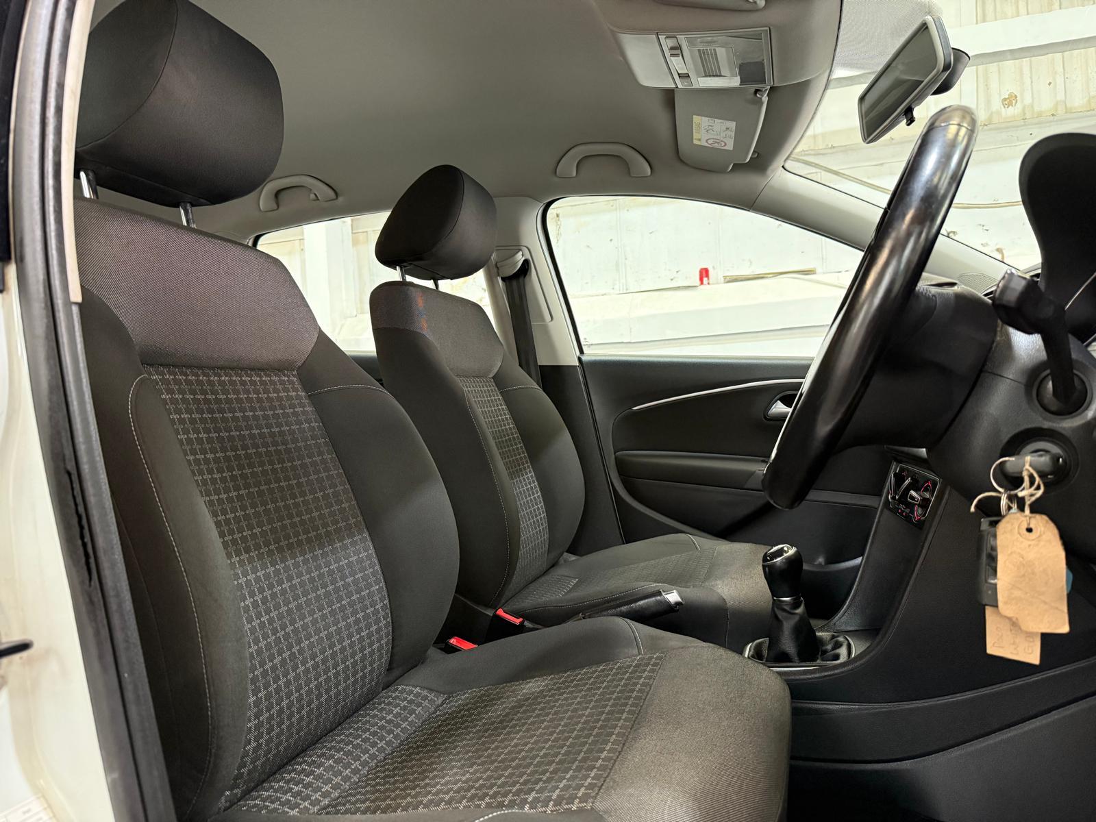 Volkswagen Polo 1.0 BlueMotion Tech SE Hatchback 5dr Petrol Manual Euro 6 (s/s) (60 ps)