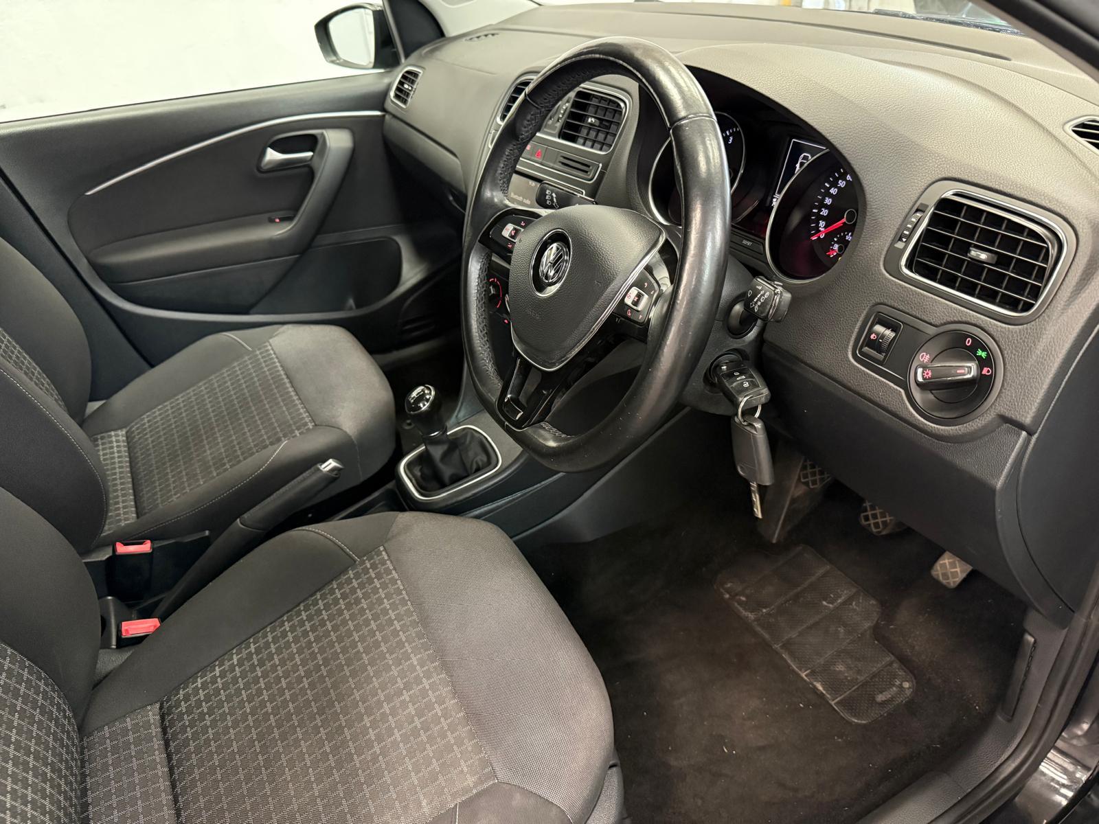 Volkswagen Polo 1.0 BlueMotion Tech SE Hatchback 5dr Petrol Manual Euro 6 (s/s) (60 ps)