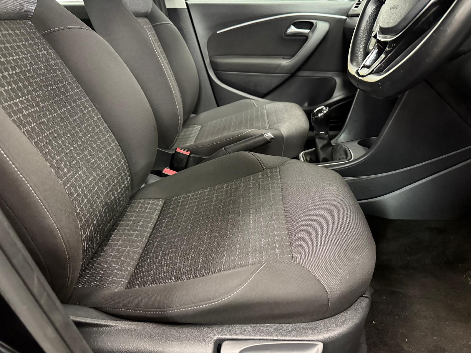 Volkswagen Polo 1.0 BlueMotion Tech SE Hatchback 5dr Petrol Manual Euro 6 (s/s) (60 ps)