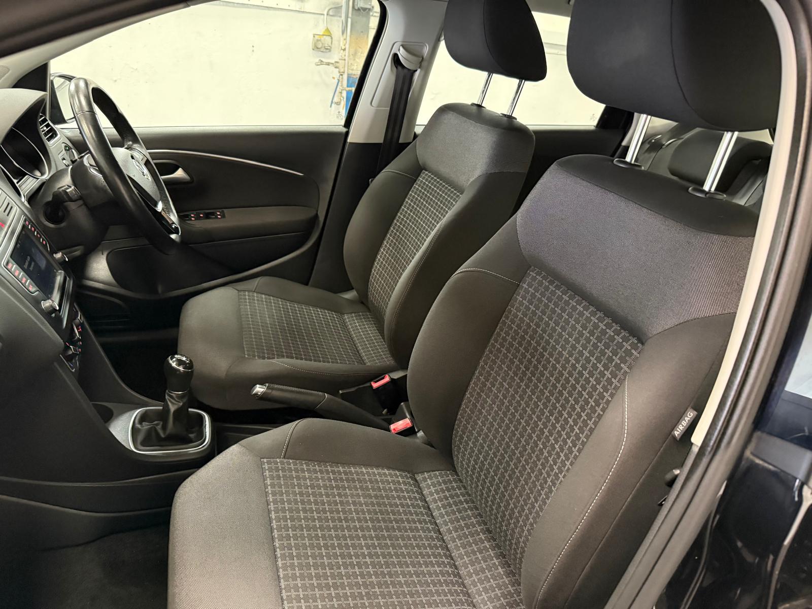 Volkswagen Polo 1.0 BlueMotion Tech SE Hatchback 5dr Petrol Manual Euro 6 (s/s) (60 ps)