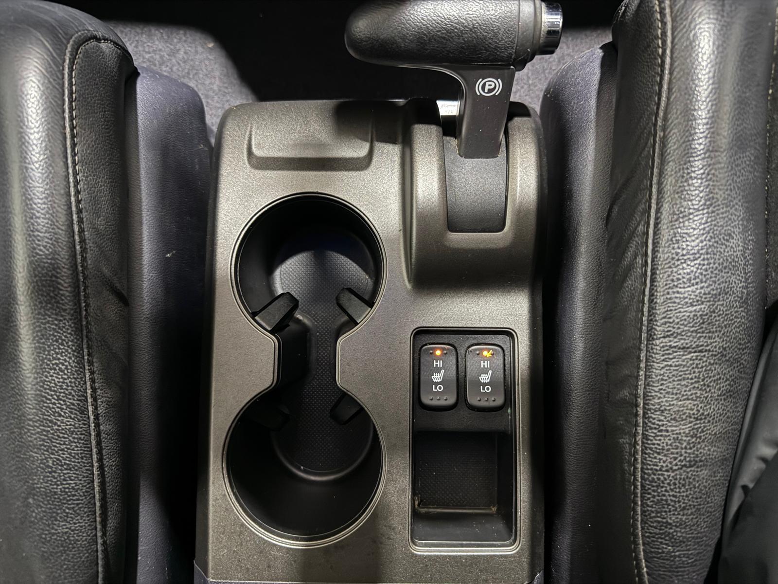 Honda CR-V 2.2 i-DTEC ES SUV 5dr Diesel Manual 4WD Euro 5 (150 ps)