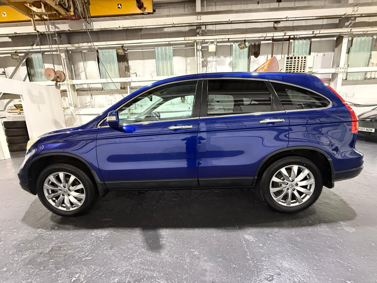 Honda CR-V 2.2 i-DTEC ES SUV 5dr Diesel Manual 4WD Euro 5 (150 ps)