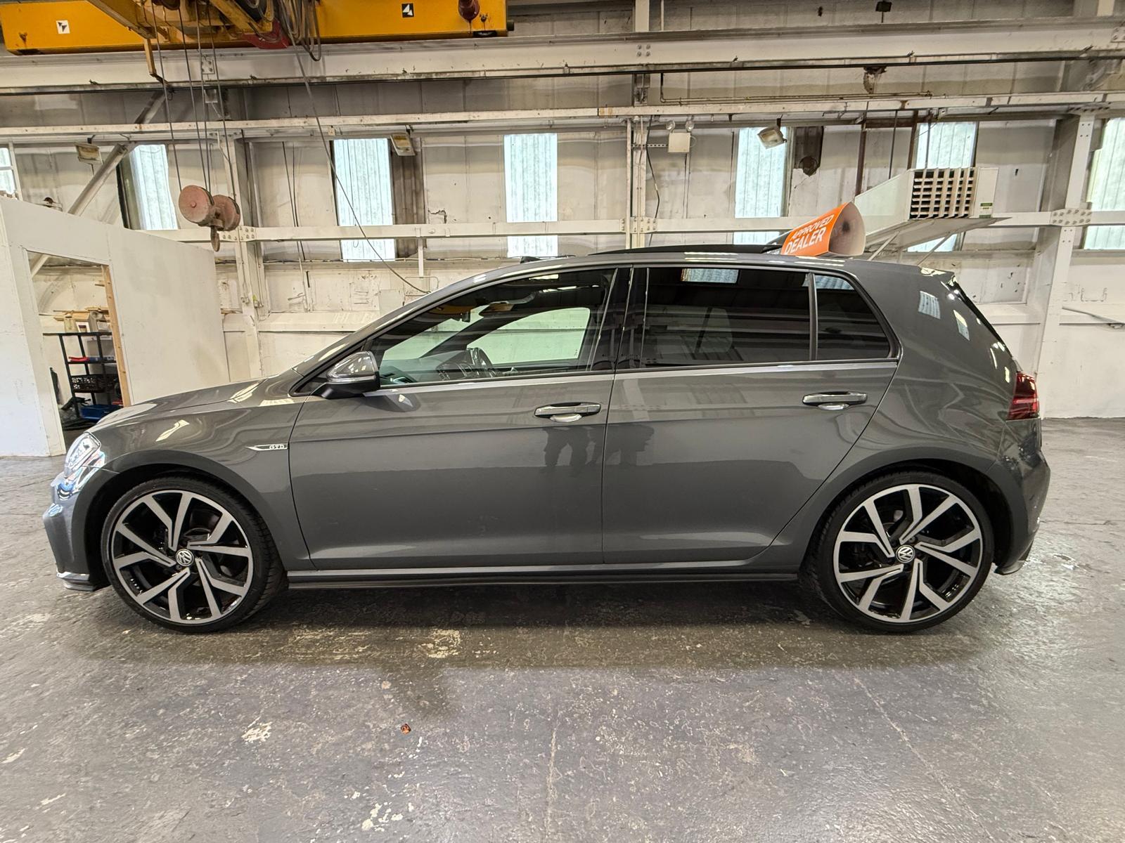 Volkswagen Golf 2.0 TDI GTD Hatchback 5dr Diesel DSG Euro 6 (s/s) (184 ps)