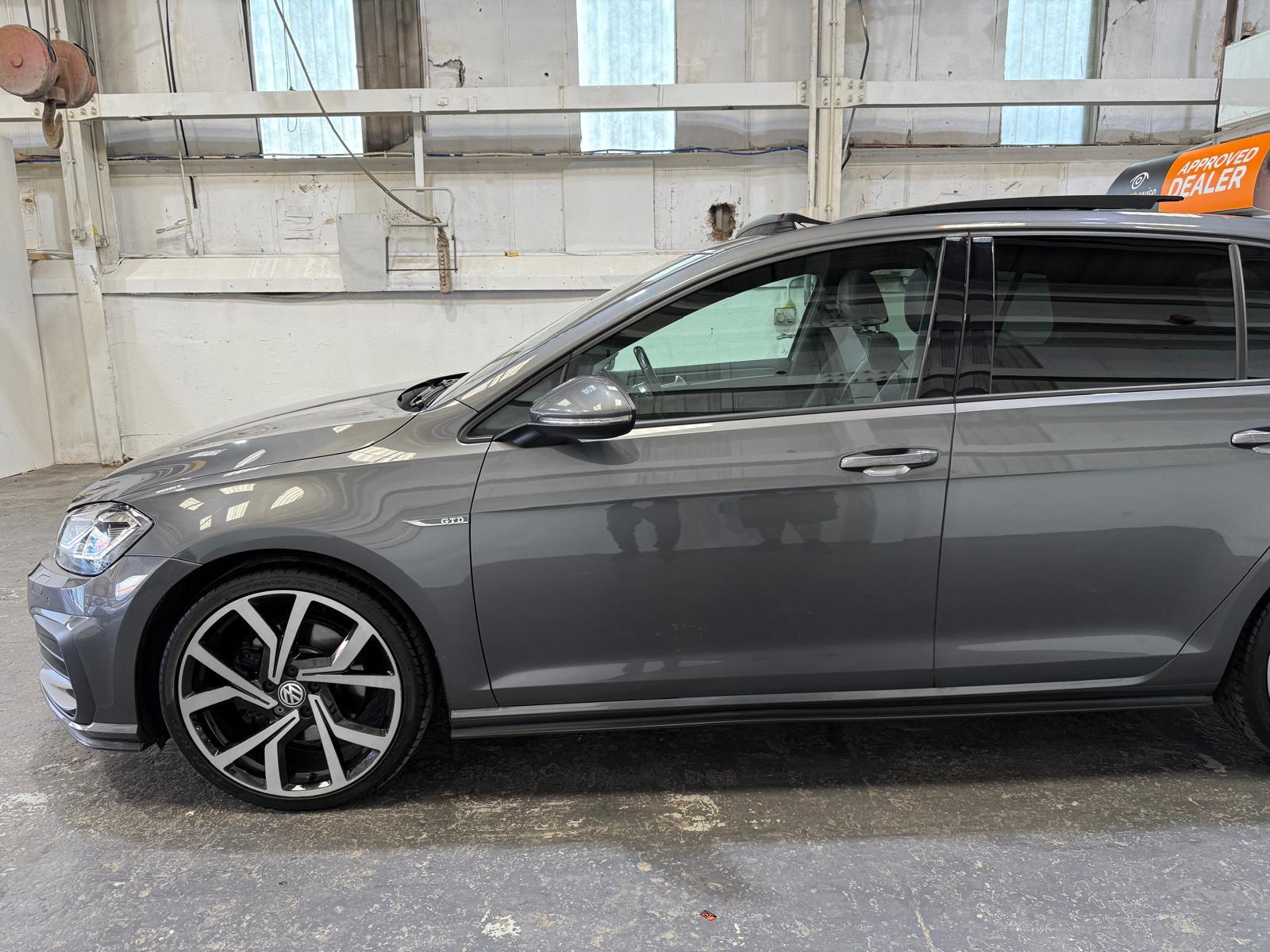 Volkswagen Golf 2.0 TDI GTD Hatchback 5dr Diesel DSG Euro 6 (s/s) (184 ps)
