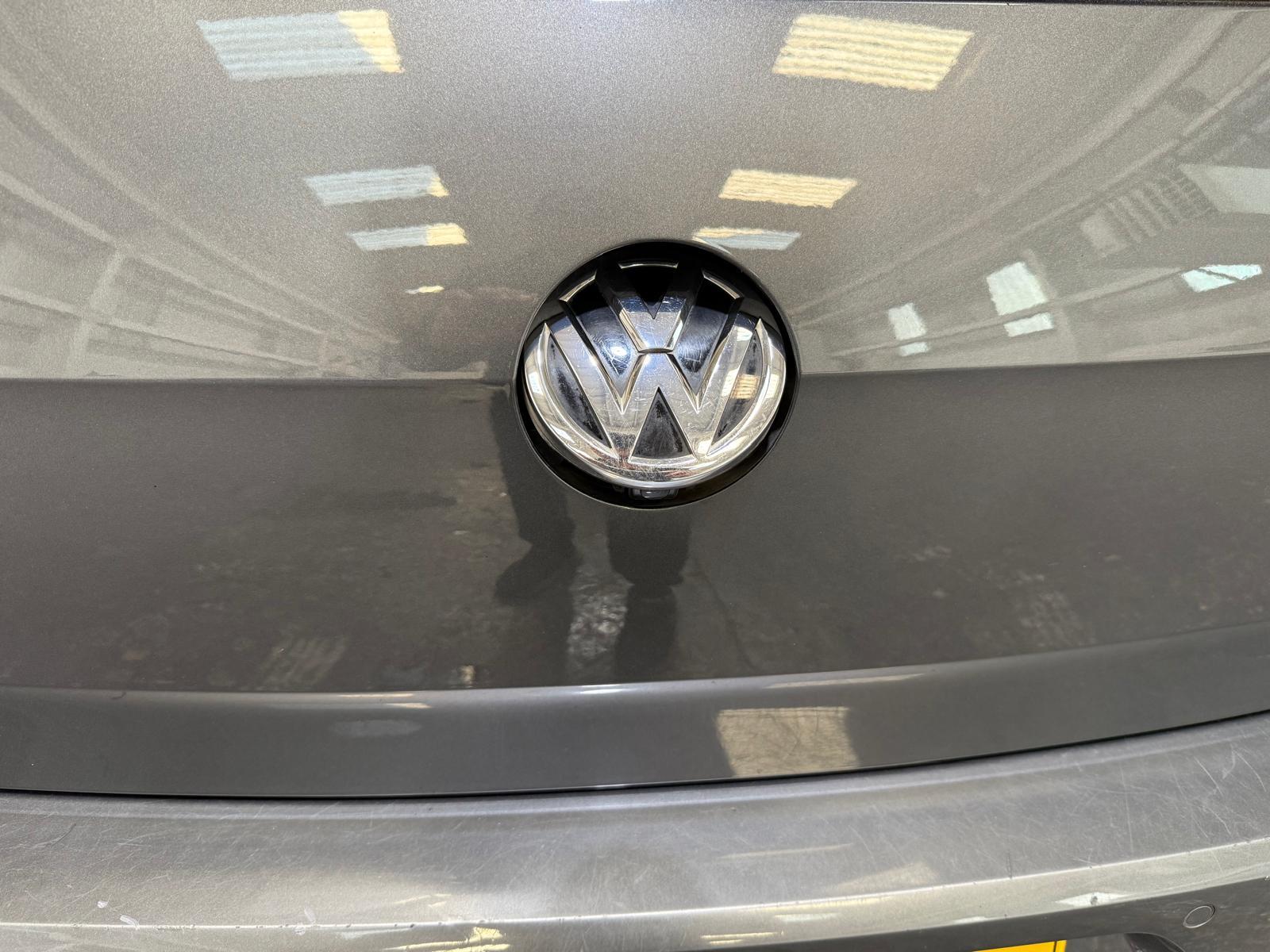 Volkswagen Golf 2.0 TDI GTD Hatchback 5dr Diesel DSG Euro 6 (s/s) (184 ps)