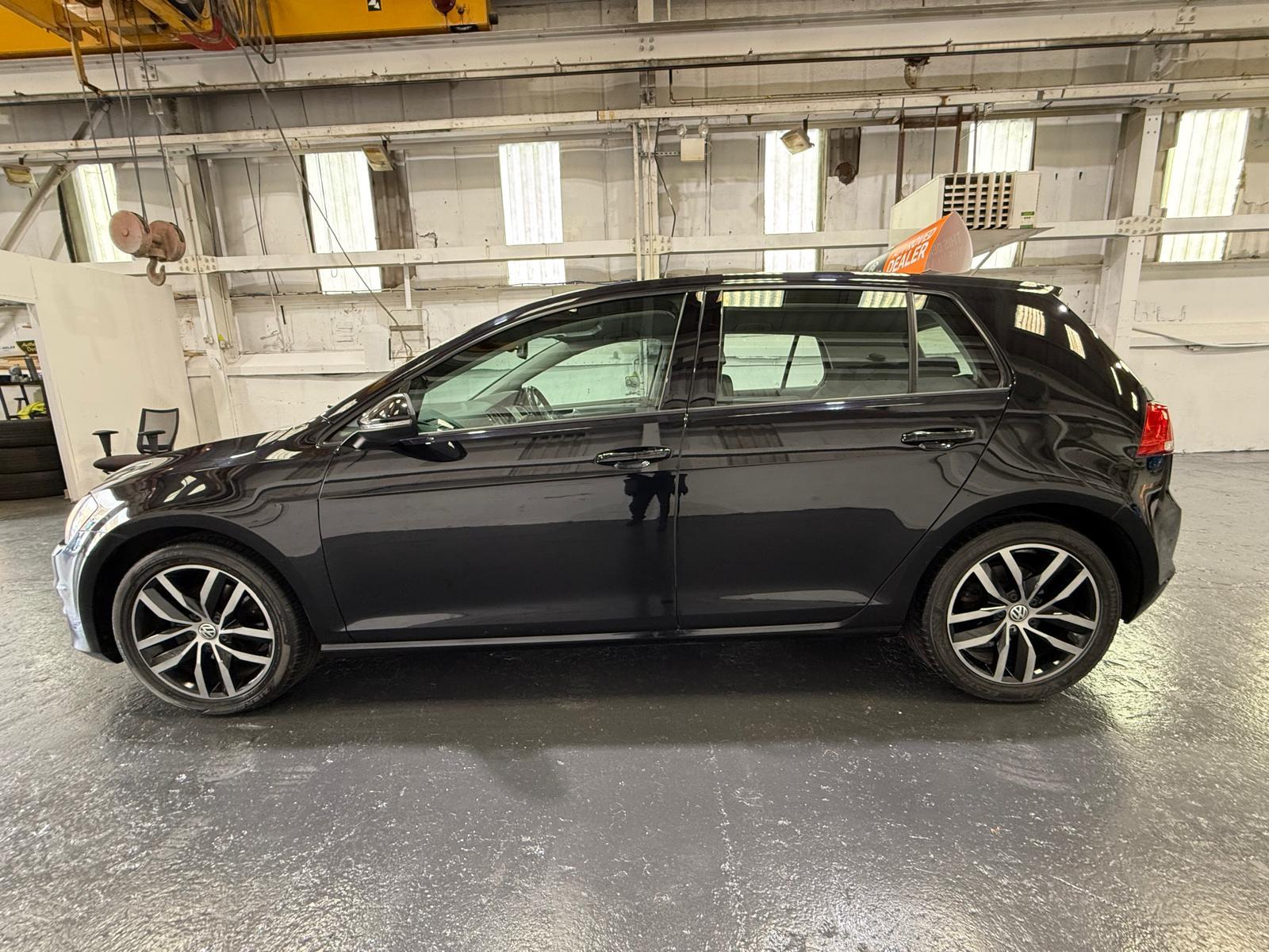 Volkswagen Golf 2.0 TDI BlueMotion Tech Match Hatchback 5dr Diesel DSG Euro 5 (s/s) (150 ps)