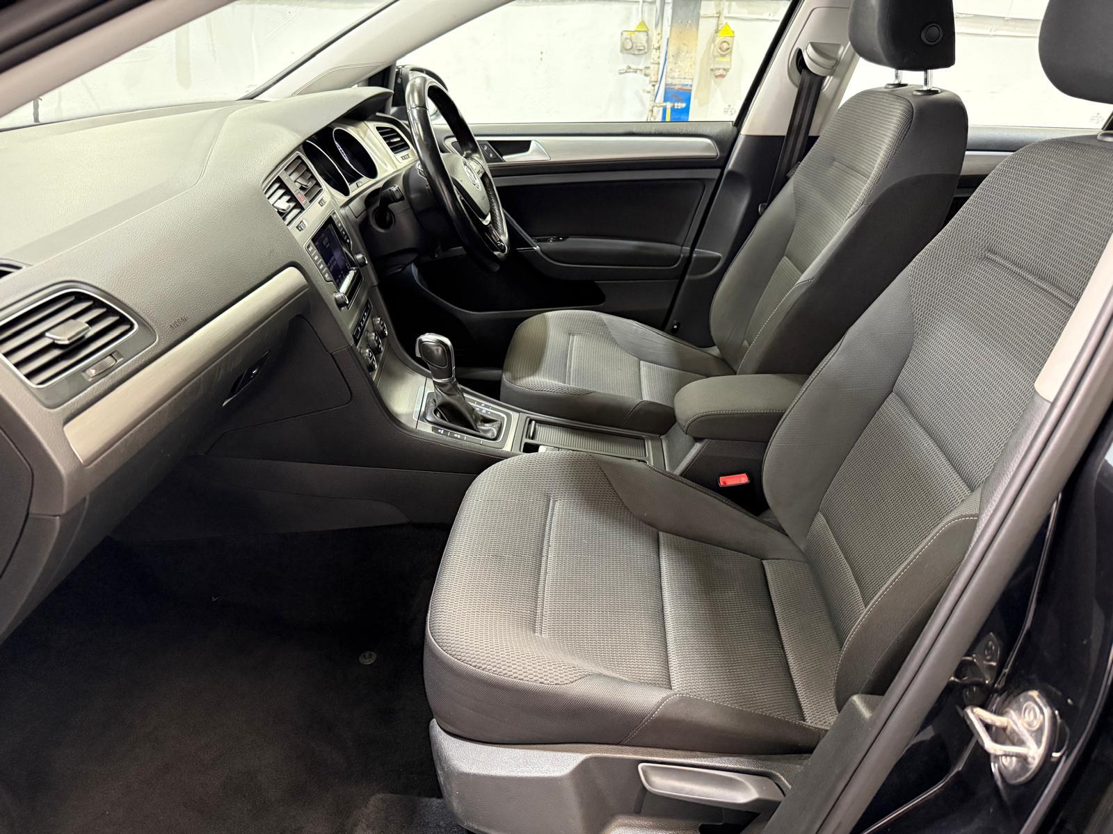 Volkswagen Golf 2.0 TDI BlueMotion Tech Match Hatchback 5dr Diesel DSG Euro 5 (s/s) (150 ps)