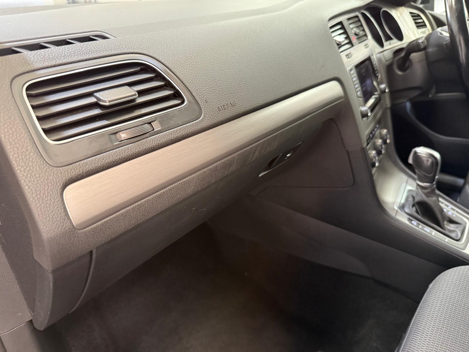 Volkswagen Golf 2.0 TDI BlueMotion Tech Match Hatchback 5dr Diesel DSG Euro 5 (s/s) (150 ps)