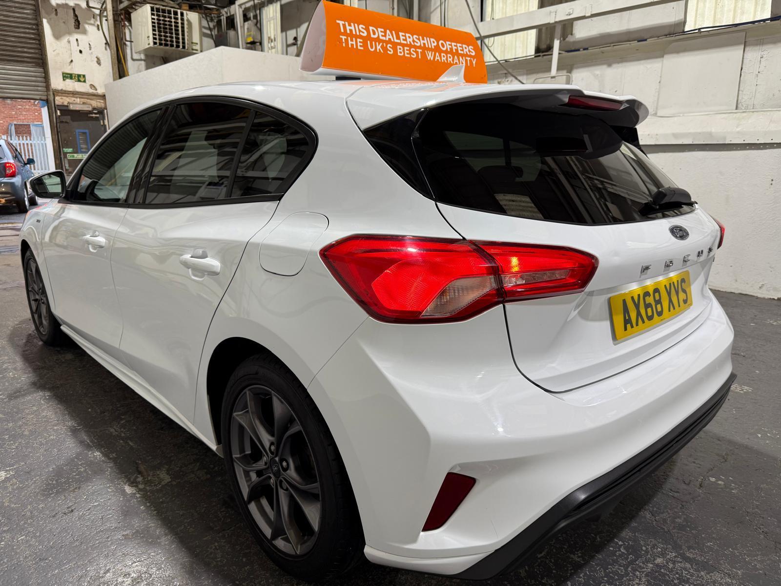 Ford Focus 1.0T EcoBoost ST-Line Hatchback 5dr Petrol Manual Euro 6 (s/s) (125 ps)