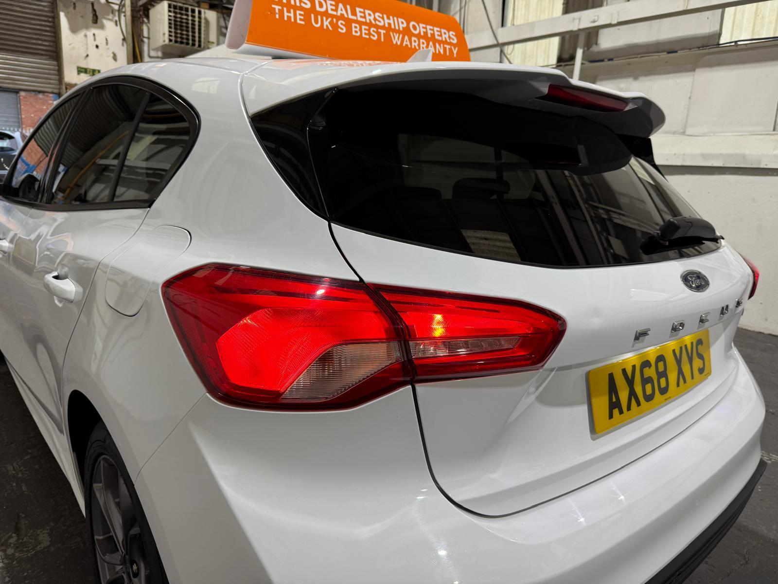 Ford Focus 1.0T EcoBoost ST-Line Hatchback 5dr Petrol Manual Euro 6 (s/s) (125 ps)