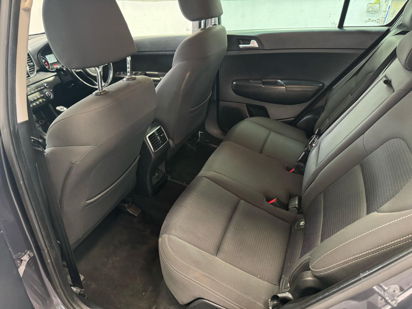 Kia Sportage 1.6 GDi 2 SUV 5dr Petrol Manual Euro 6 (s/s) (130 bhp)