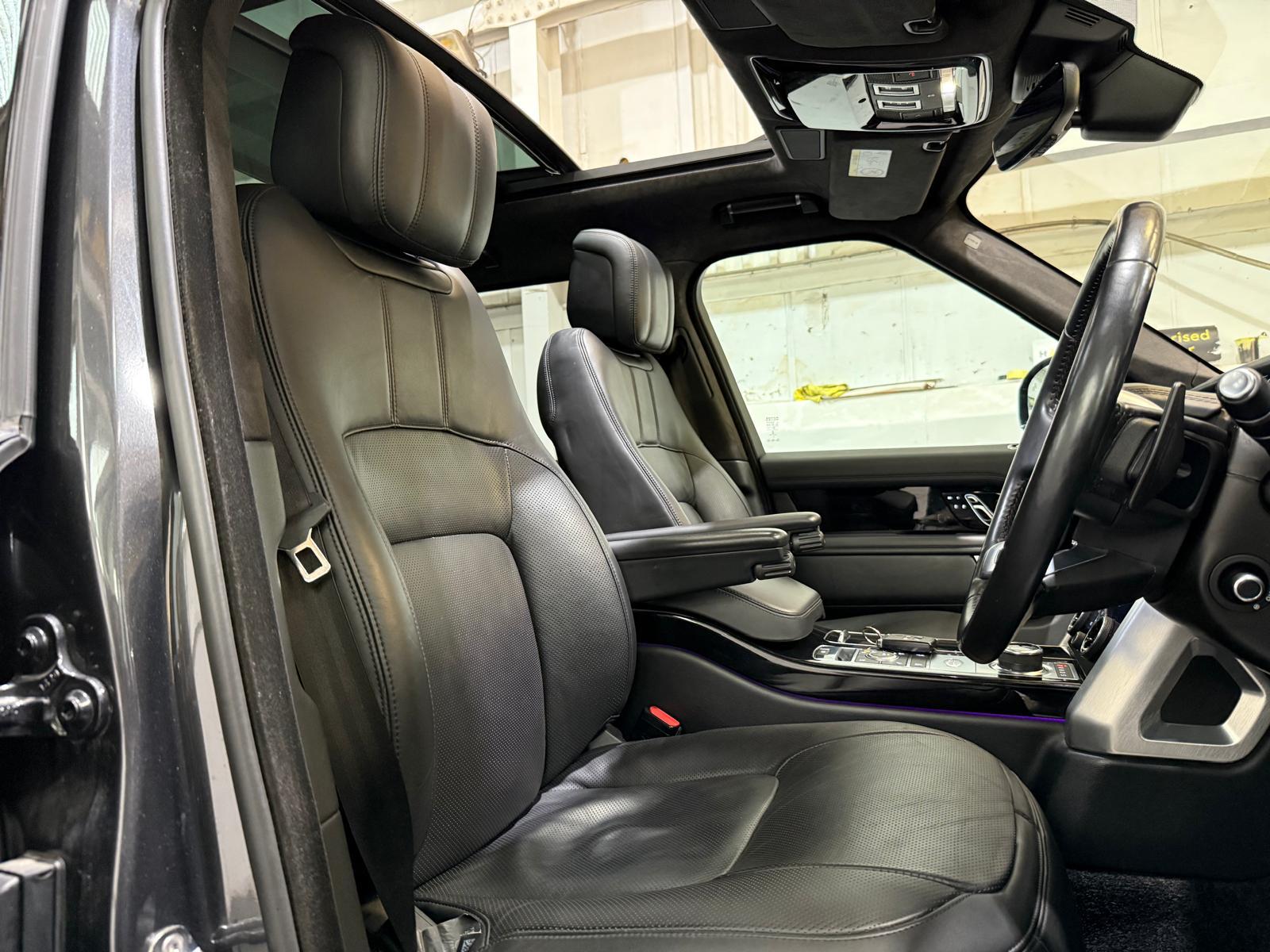 Land Rover Range Rover 3.0 D300 MHEV Westminster Black SUV 5dr Diesel Auto 4WD Euro 6 (s/s) (300 ps)