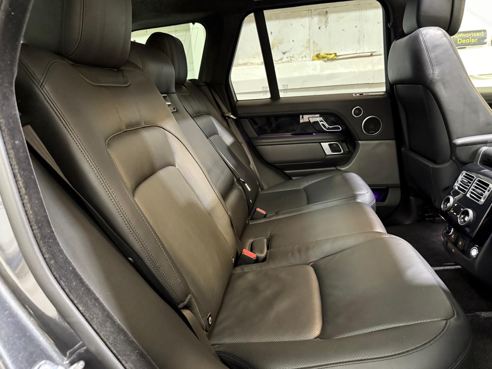 Land Rover Range Rover 3.0 D300 MHEV Westminster Black SUV 5dr Diesel Auto 4WD Euro 6 (s/s) (300 ps)