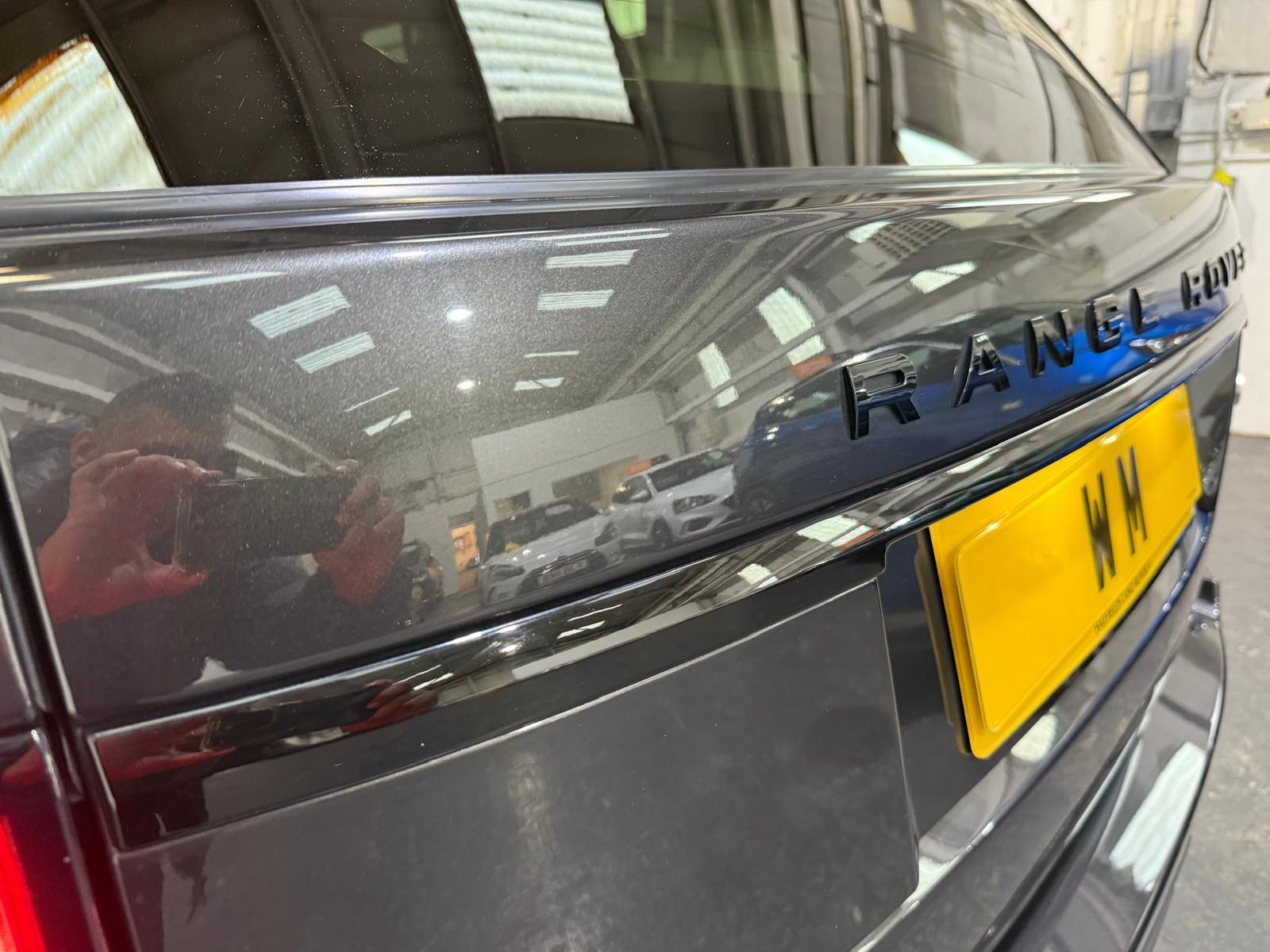 Land Rover Range Rover 3.0 D300 MHEV Westminster Black SUV 5dr Diesel Auto 4WD Euro 6 (s/s) (300 ps)
