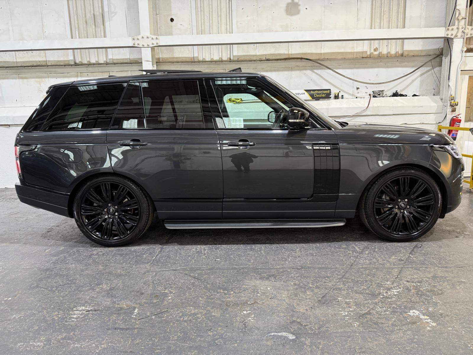 Land Rover Range Rover 3.0 D300 MHEV Westminster Black SUV 5dr Diesel Auto 4WD Euro 6 (s/s) (300 ps)
