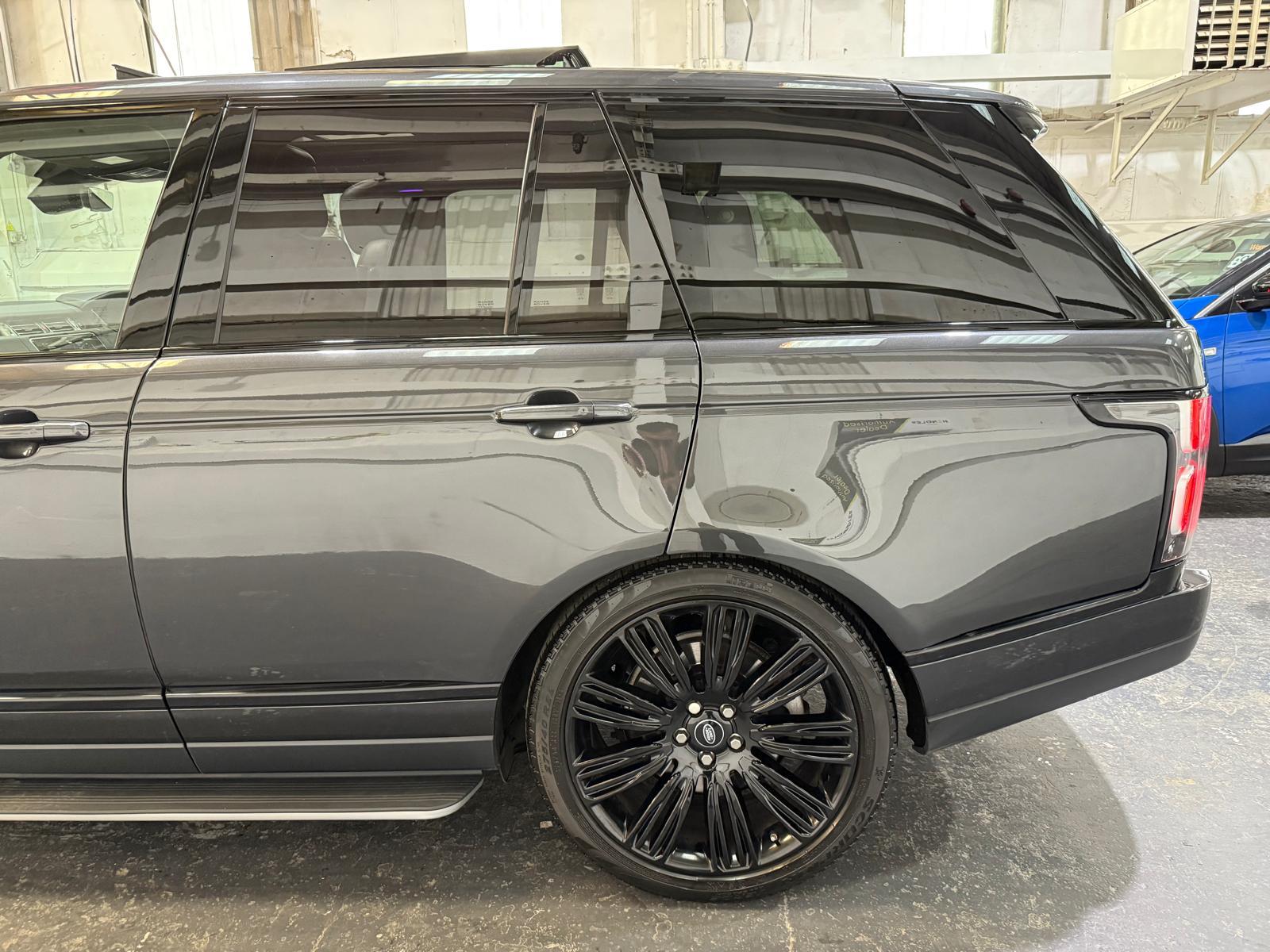 Land Rover Range Rover 3.0 D300 MHEV Westminster Black SUV 5dr Diesel Auto 4WD Euro 6 (s/s) (300 ps)