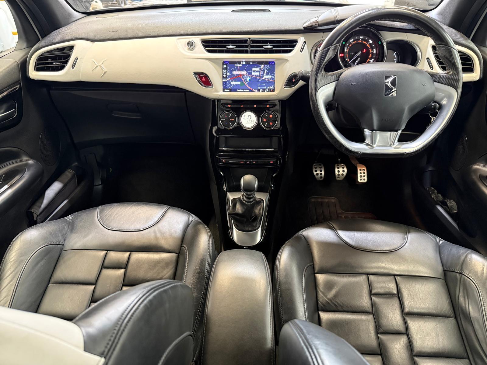DS AUTOMOBILES DS 3 1.6 BlueHDi Ultra Prestige Hatchback 3dr Diesel Manual Euro 6 (s/s) (120 ps)