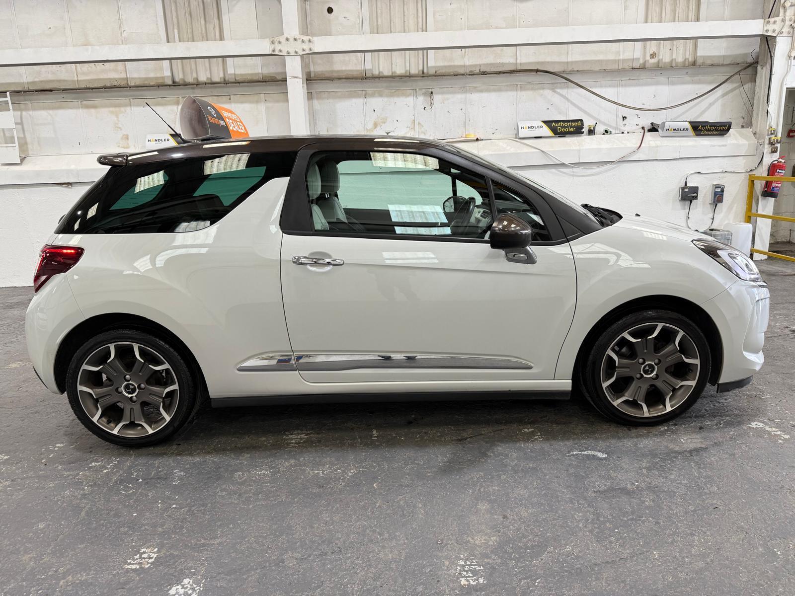 DS AUTOMOBILES DS 3 1.6 BlueHDi Ultra Prestige Hatchback 3dr Diesel Manual Euro 6 (s/s) (120 ps)