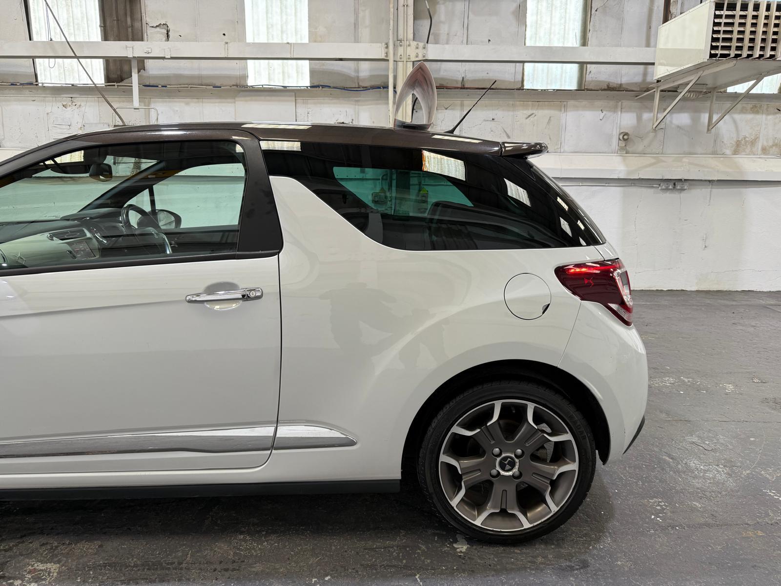 DS AUTOMOBILES DS 3 1.6 BlueHDi Ultra Prestige Hatchback 3dr Diesel Manual Euro 6 (s/s) (120 ps)
