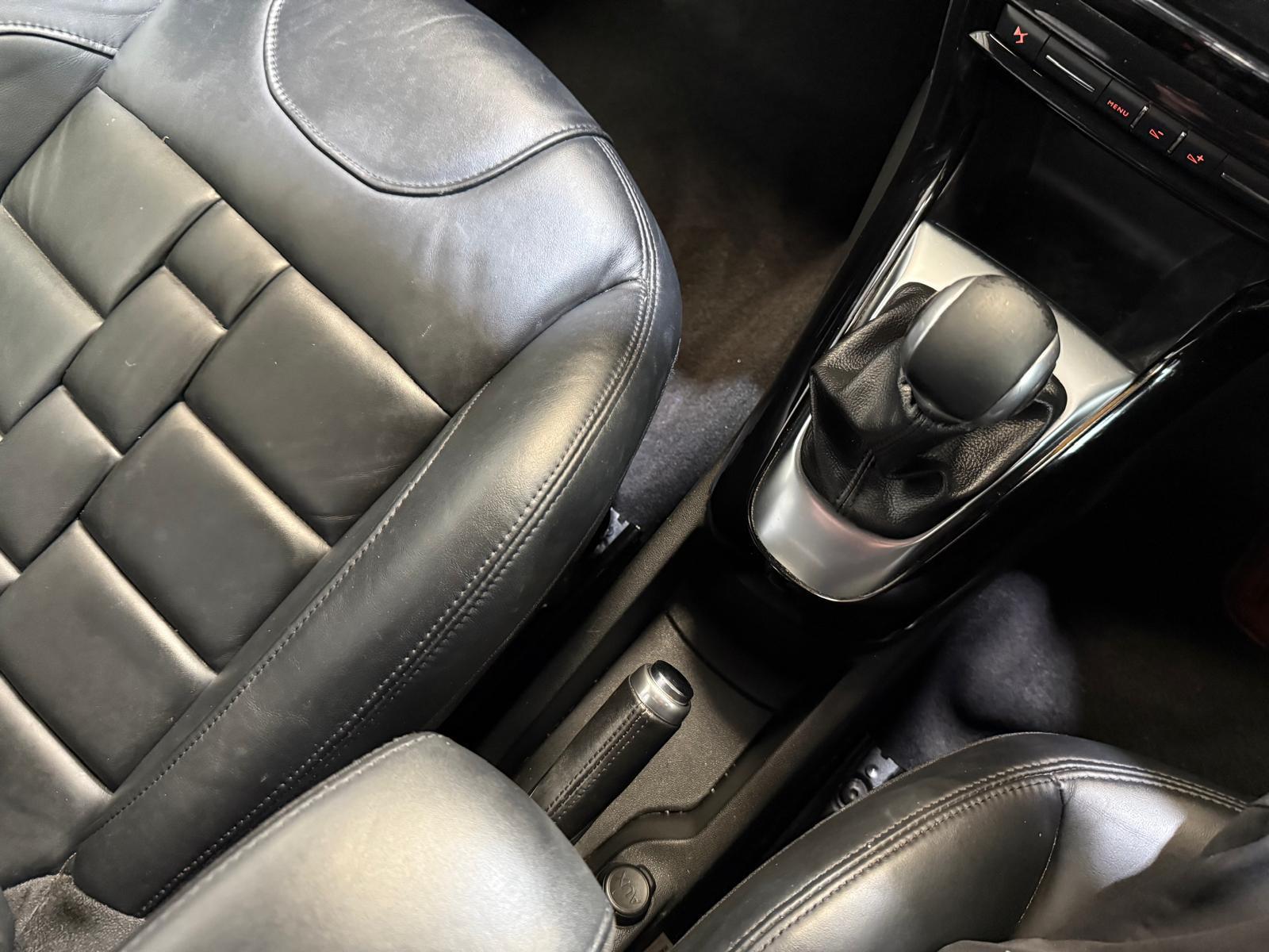 DS AUTOMOBILES DS 3 1.6 BlueHDi Ultra Prestige Hatchback 3dr Diesel Manual Euro 6 (s/s) (120 ps)