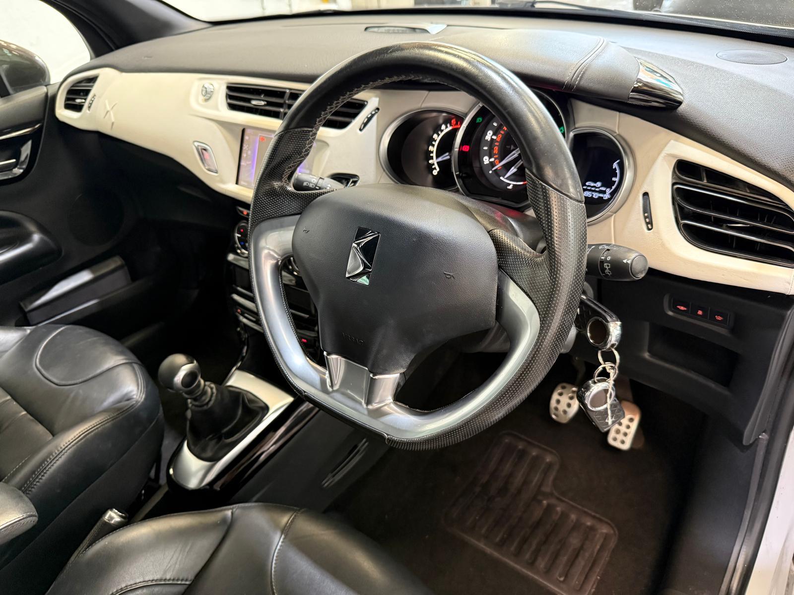 Citroen DS3 1.6 BlueHDi Ultra Prestige Hatchback 3dr Diesel Manual Euro 6 (s/s) (120 ps)