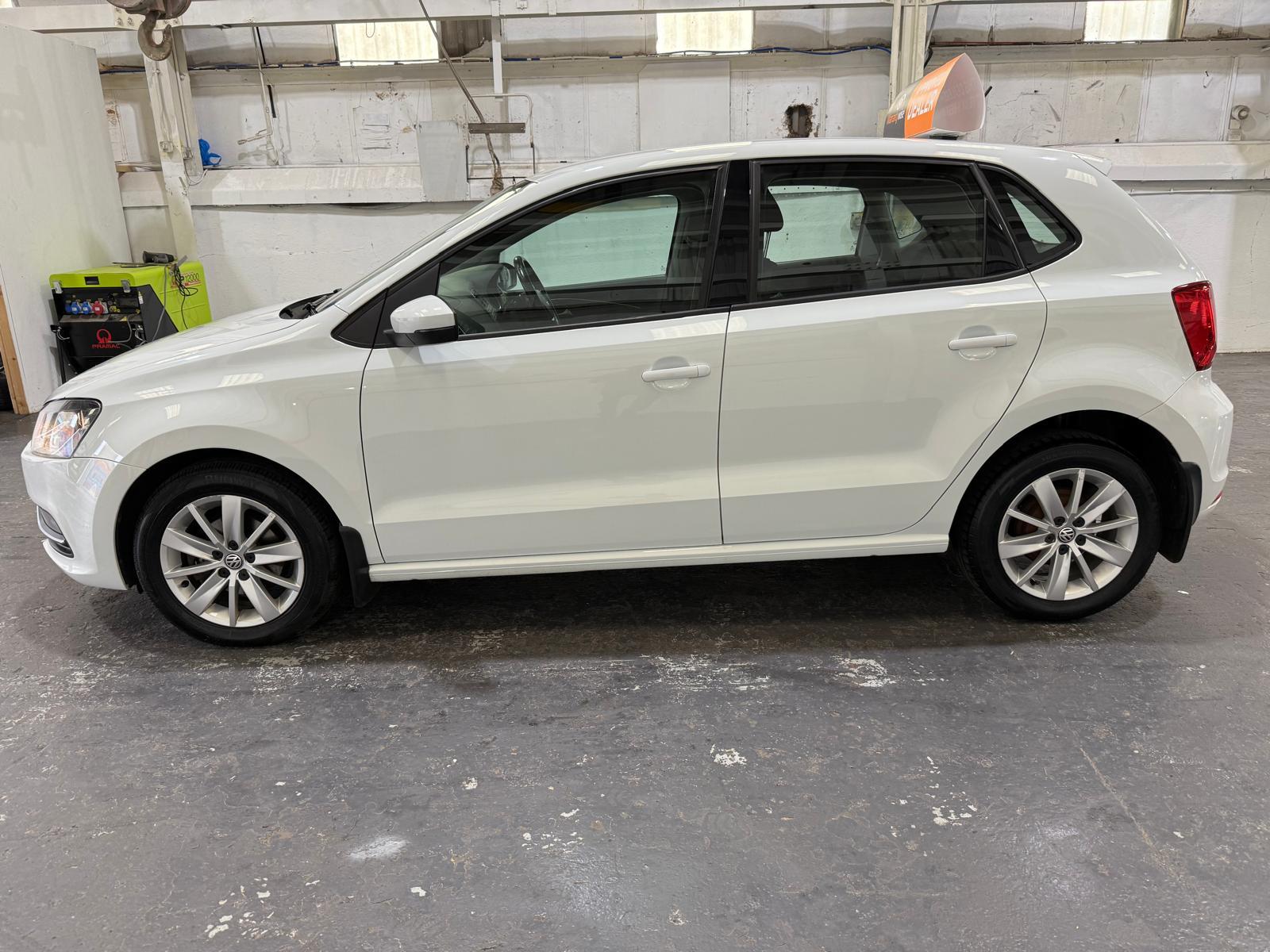Volkswagen Polo 1.4 TDI BlueMotion Tech SE Hatchback 5dr Diesel Manual Euro 6 (s/s) (75 ps)