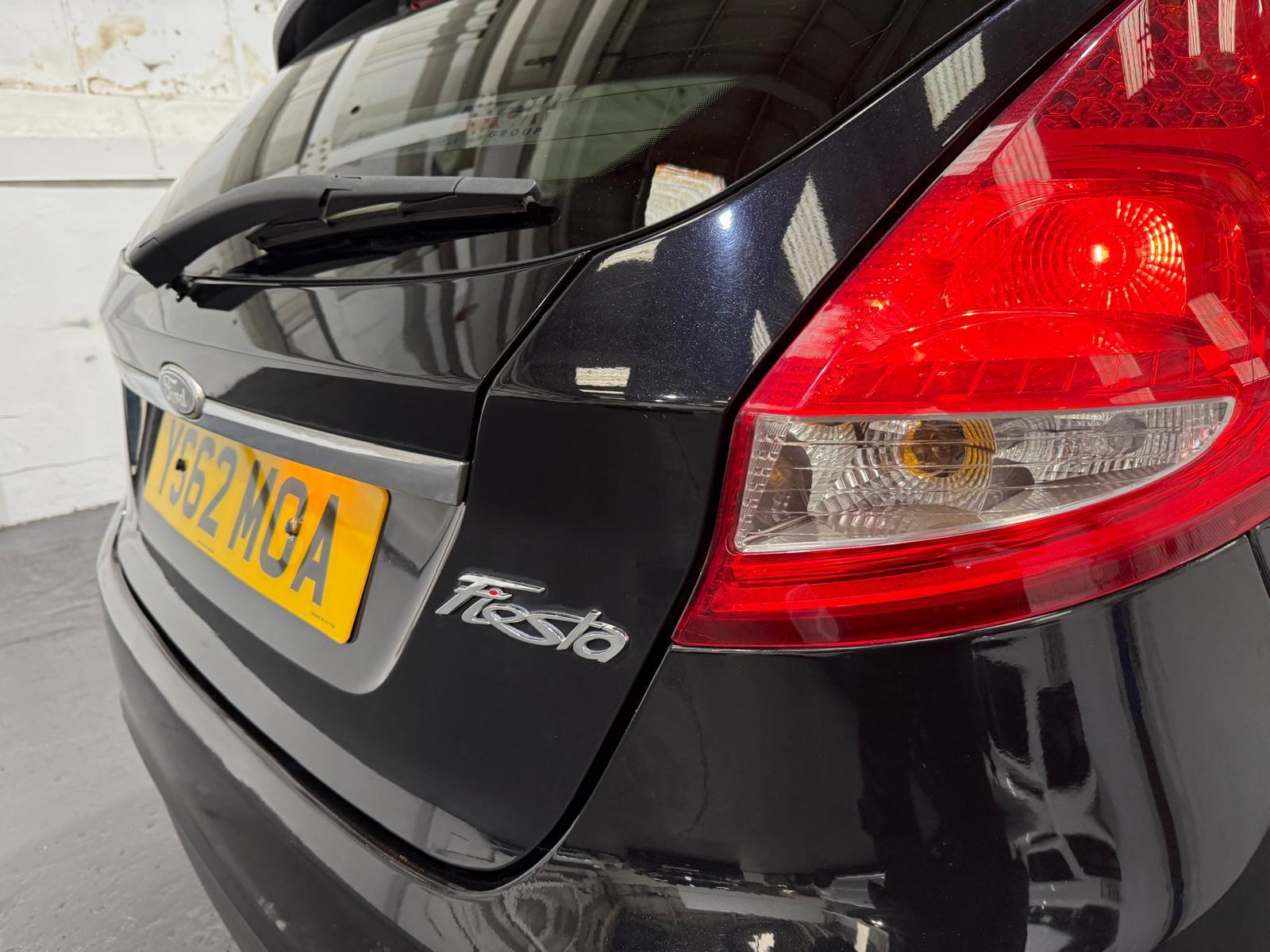 Ford Fiesta 1.25 Zetec Hatchback 5dr Petrol Manual Euro 5 (82 ps)